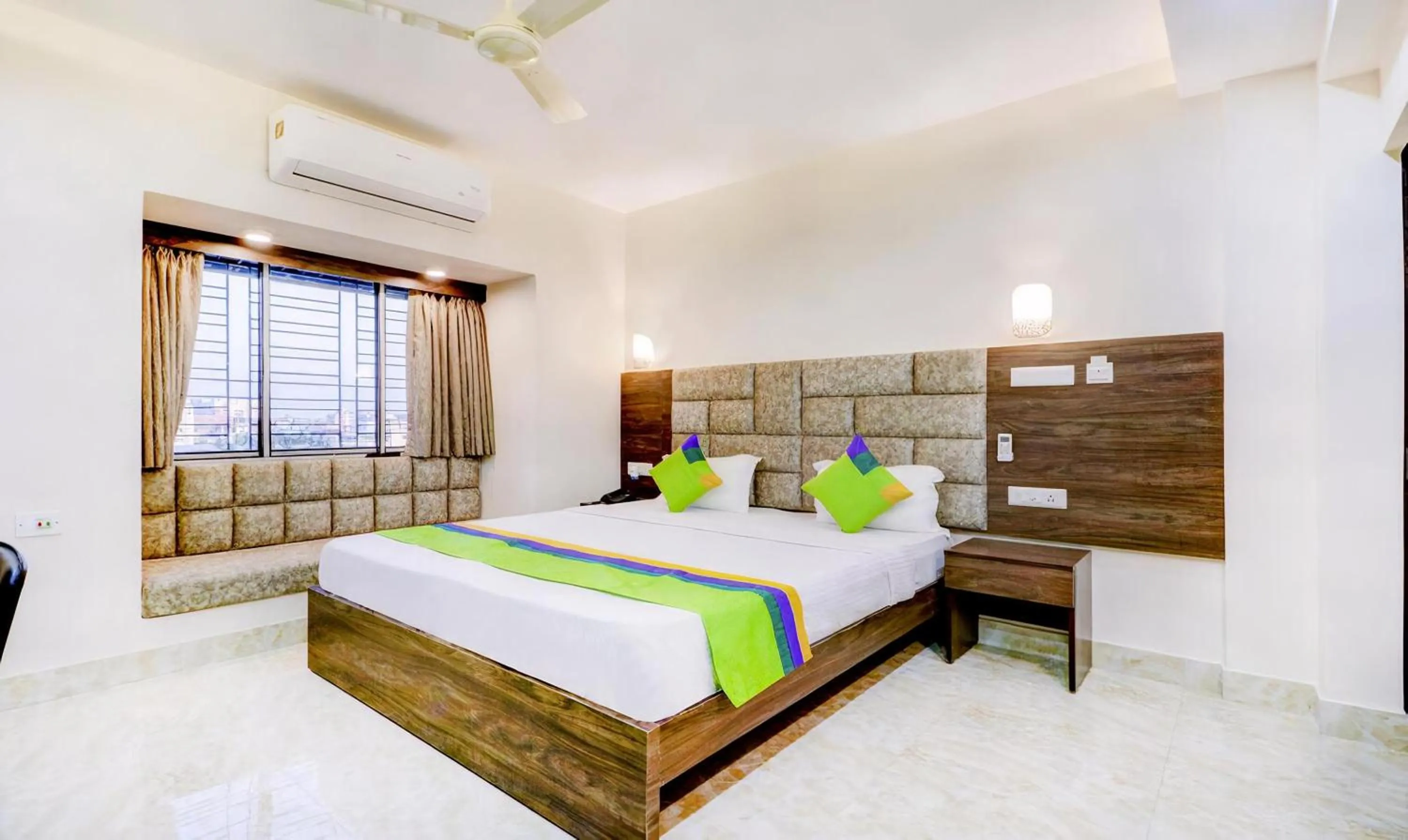 Bedroom, Bed in Hotel Bandhan Residency