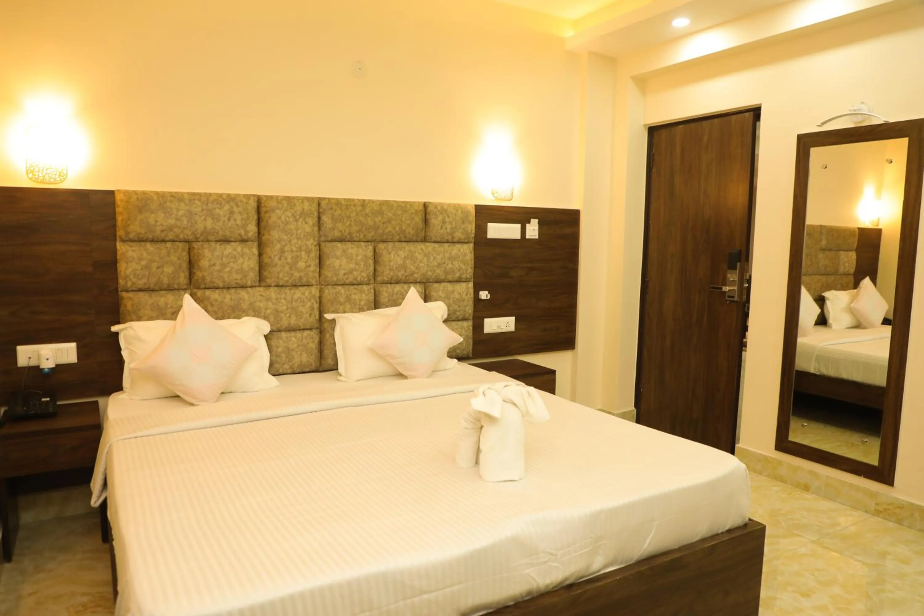 Bedroom, Bed in Hotel Bandhan Residency