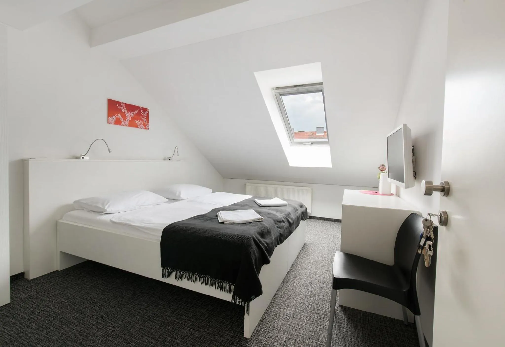 Bedroom in Tia Apartments and Rooms