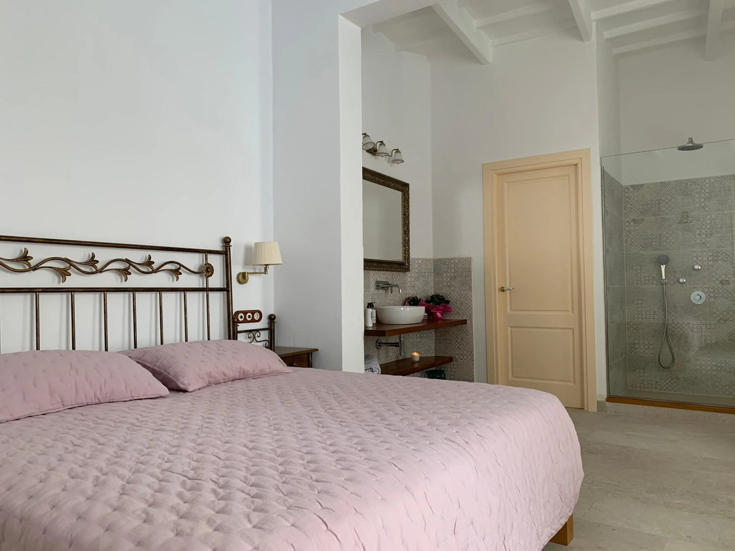 Bed in Seranova Luxury Hotel - Adults Only