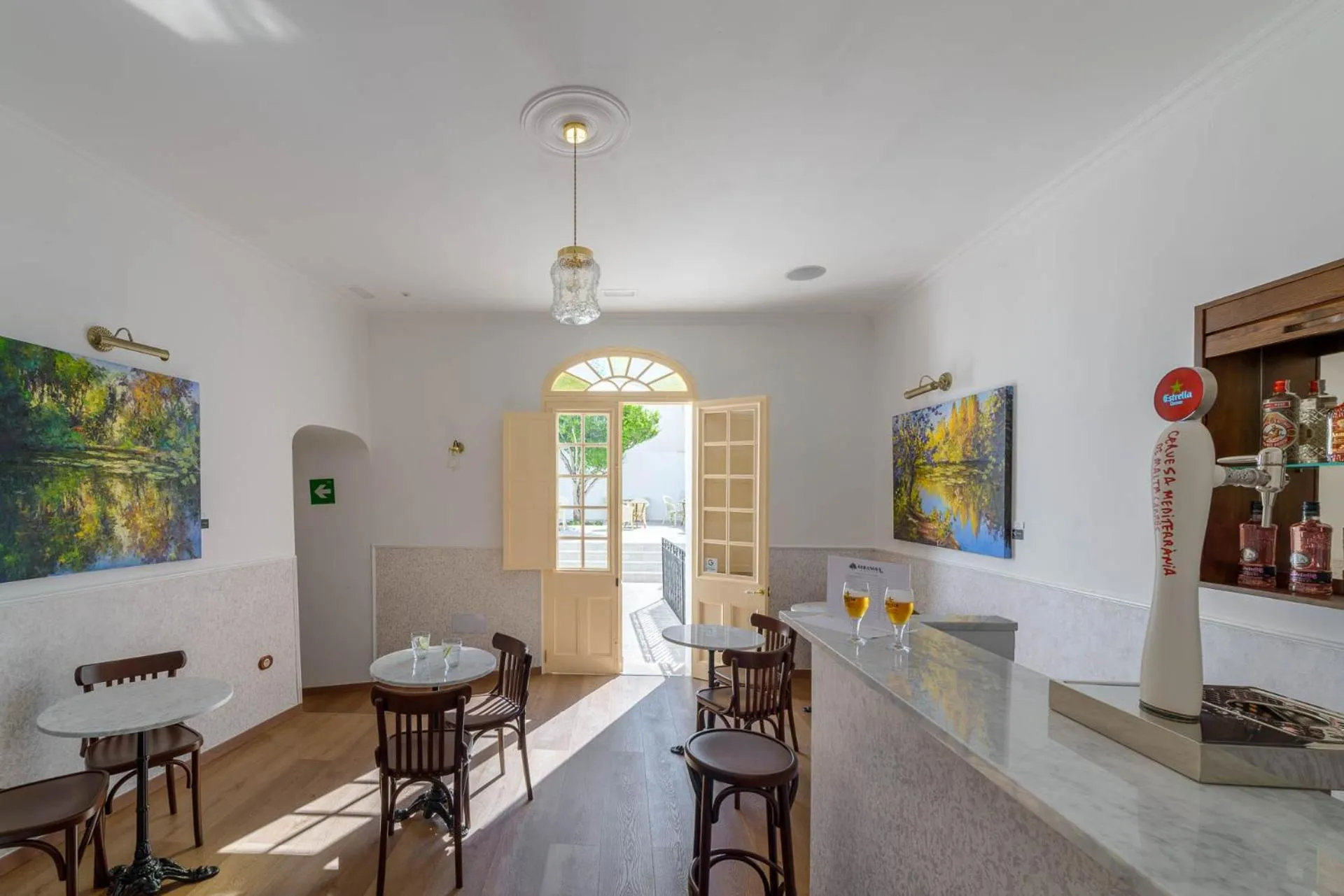 Lounge or bar in Seranova Luxury Hotel - Adults Only