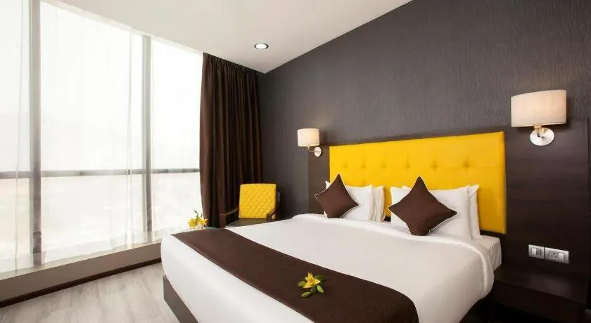 Hotel Mumbai House Airoli, Navi Mumbai