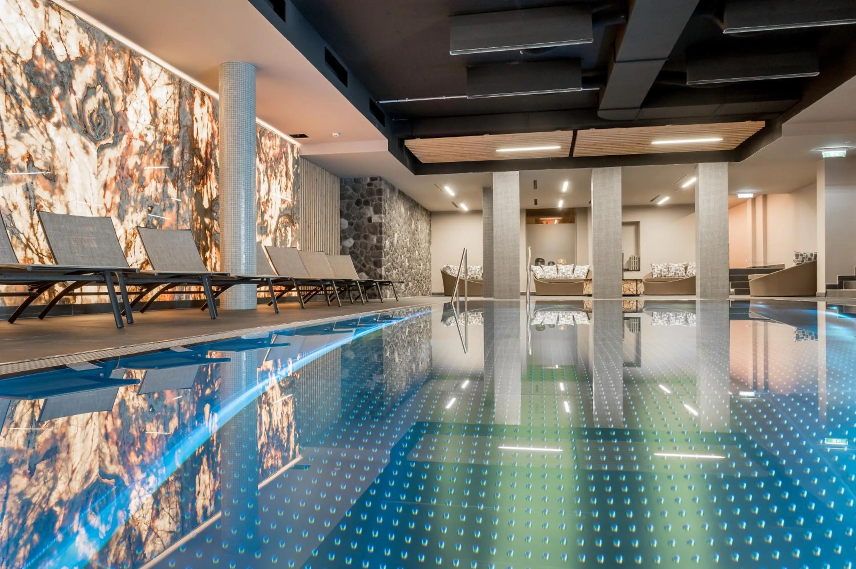 Swimming pool in Chalet Obergurgl Luxury Apartments