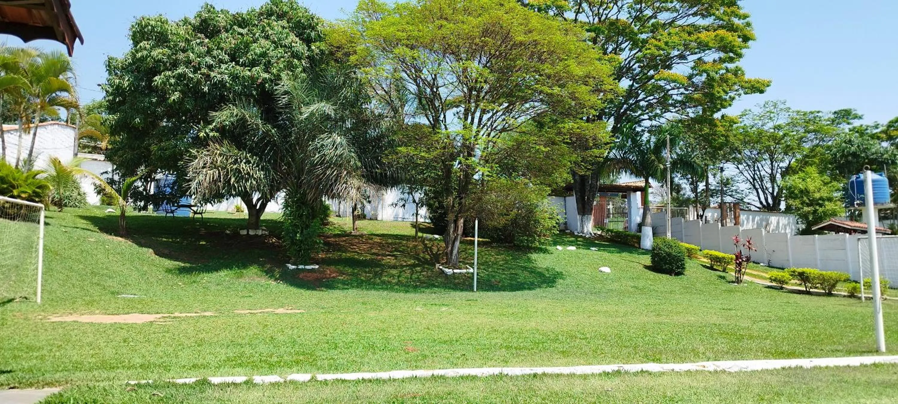 Day in Chácara Sorriso 1 em Atibaia