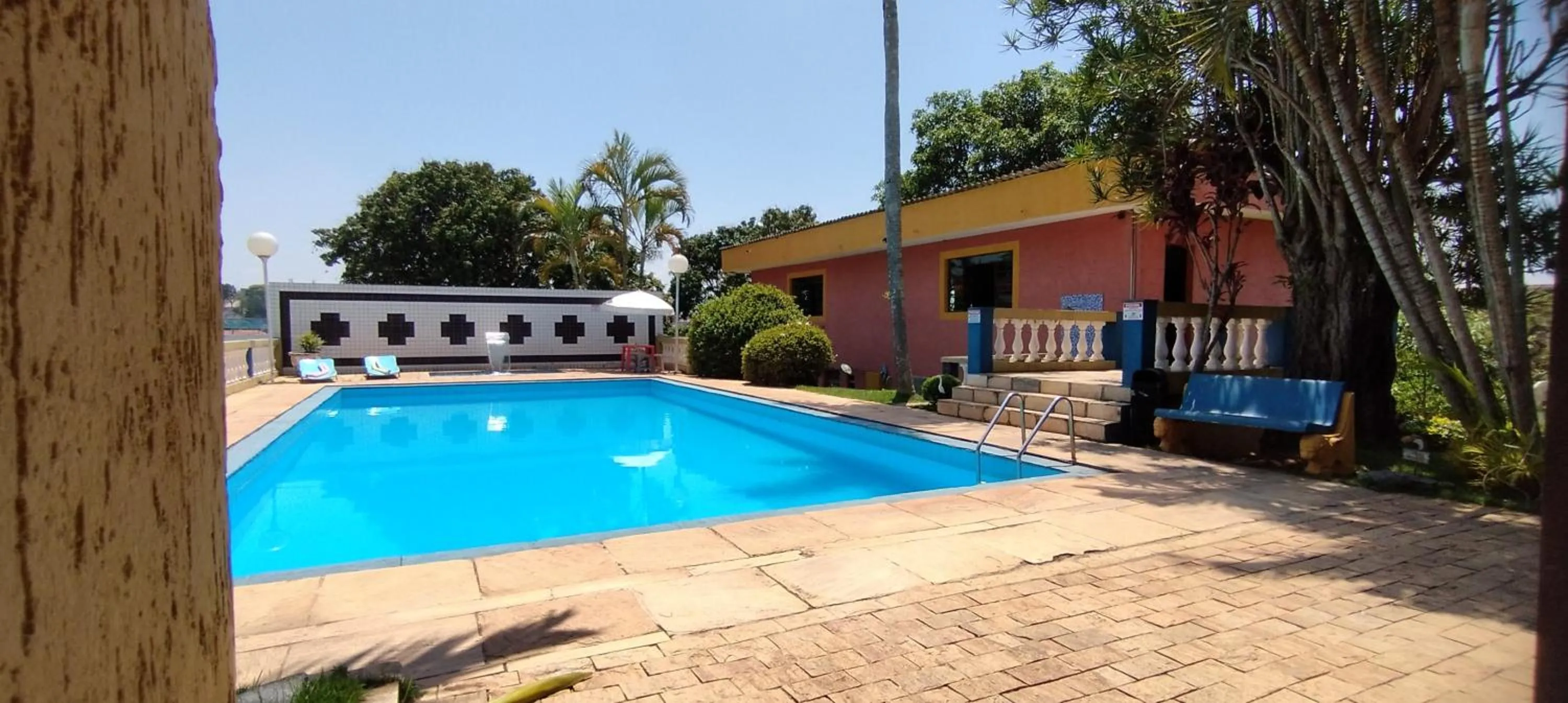 Pool view in Chácara Sorriso 1 em Atibaia