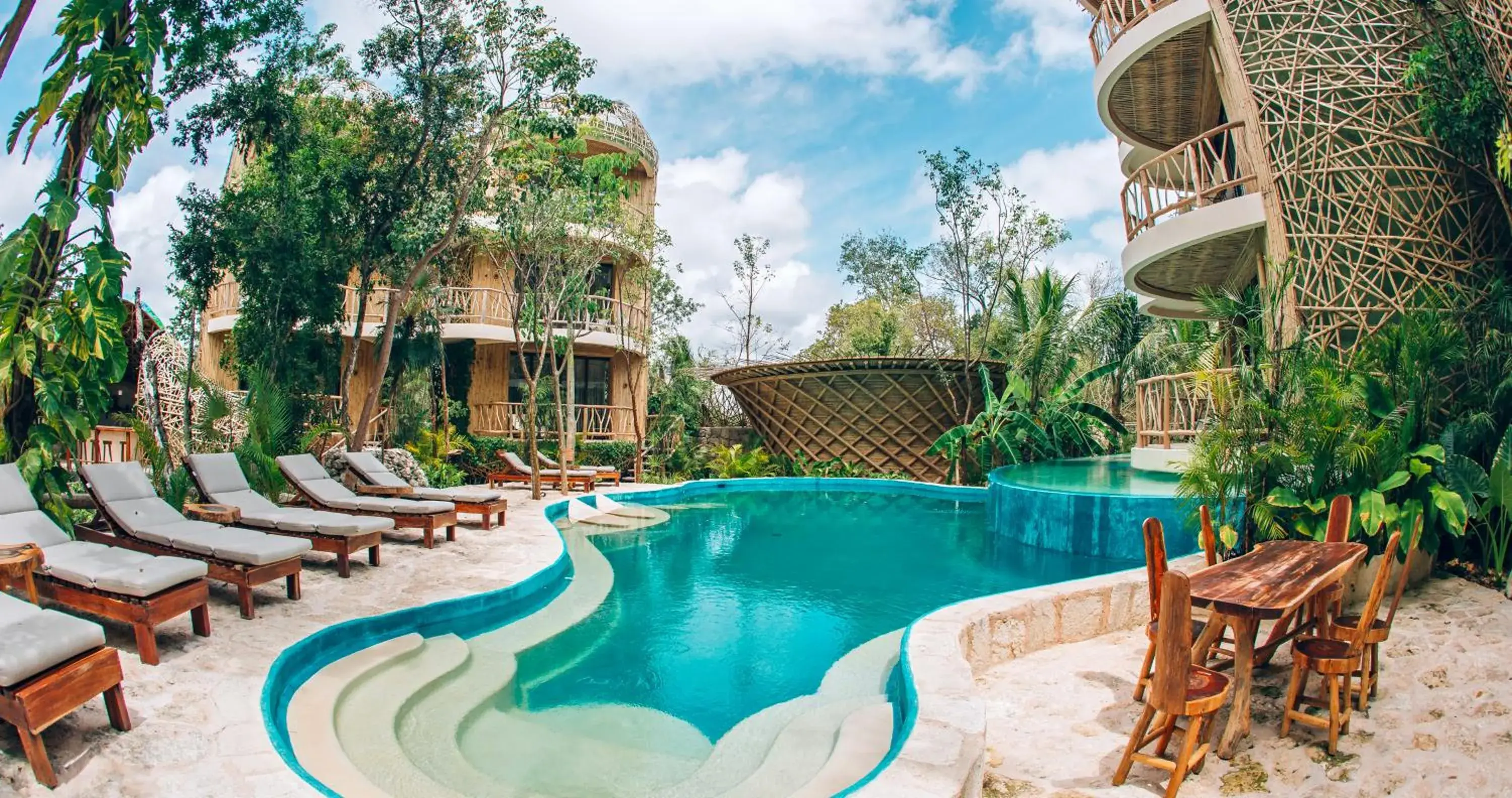 Pool view in Kan Tulum Hotel Pool view in Kan Tulum Hotel