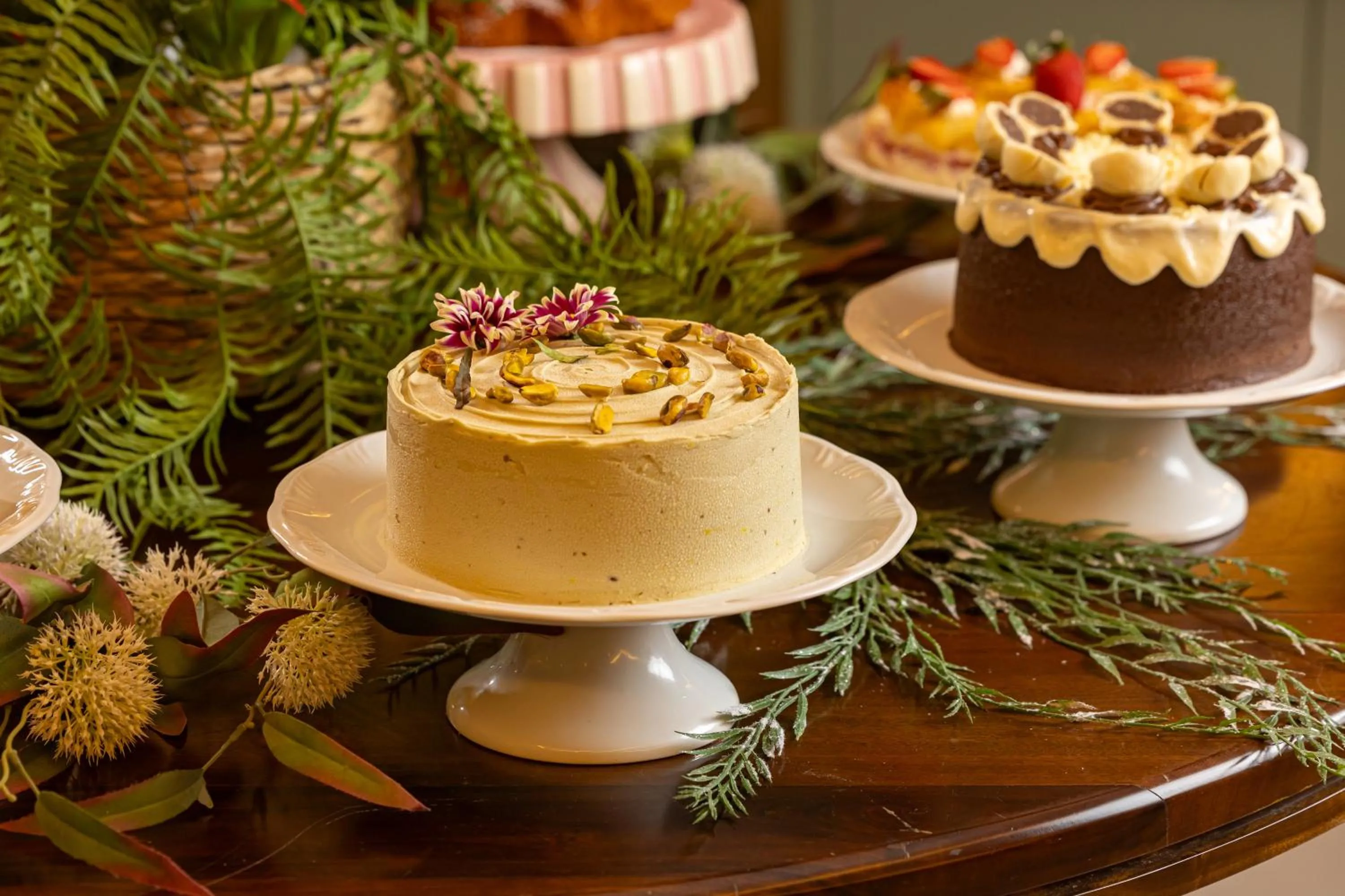 Food in Resort Ecoar