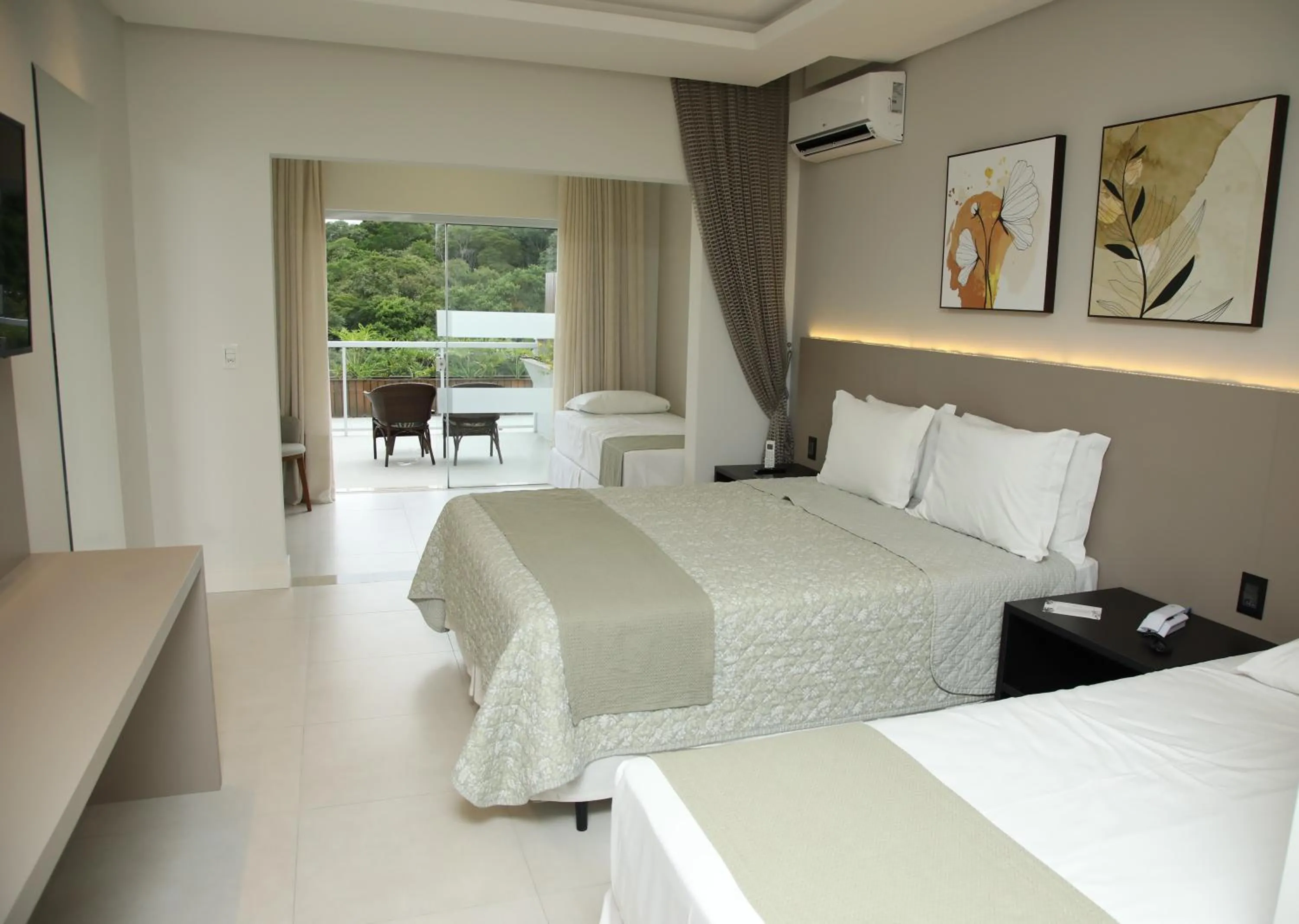 Photo of the whole room, Bed in Resort Ecoar
