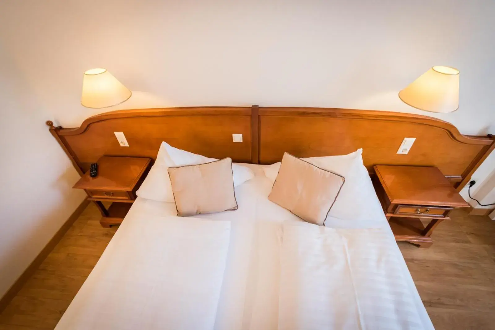 Photo of the whole room, Bed in Familie Hopfeld - Hotel Dreikönigshof Photo of the whole room, Bed in Familie Hopfeld - Hotel Dreikönigshof