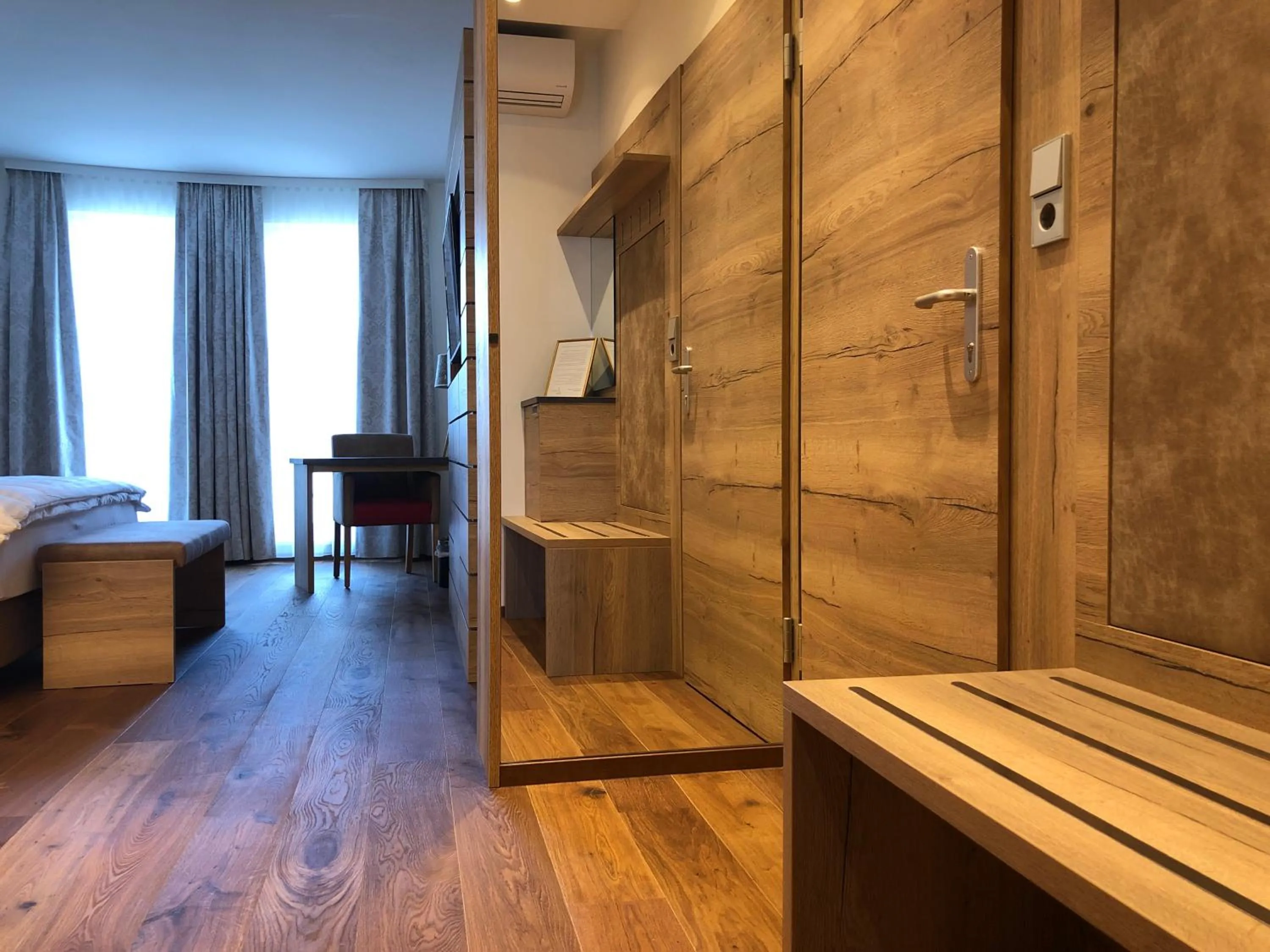 Photo of the whole room, Bed in Familie Hopfeld - Hotel Dreikönigshof