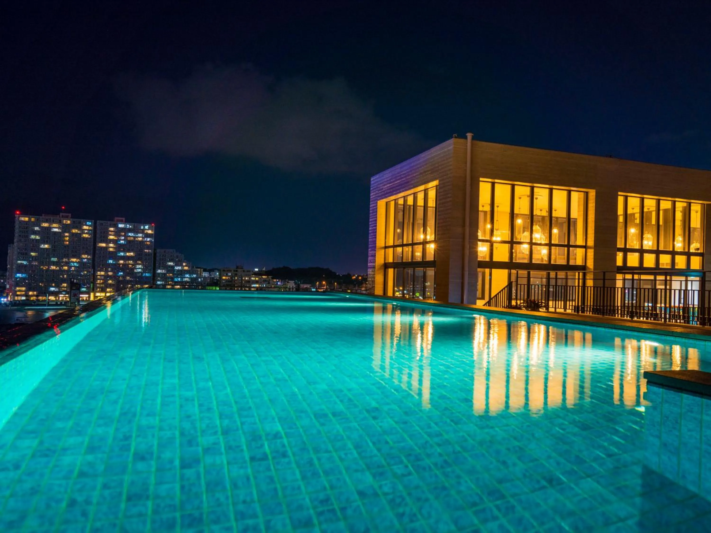 Swimming pool in MB GALLERY CHATAN by THE TERRACE HOTELS