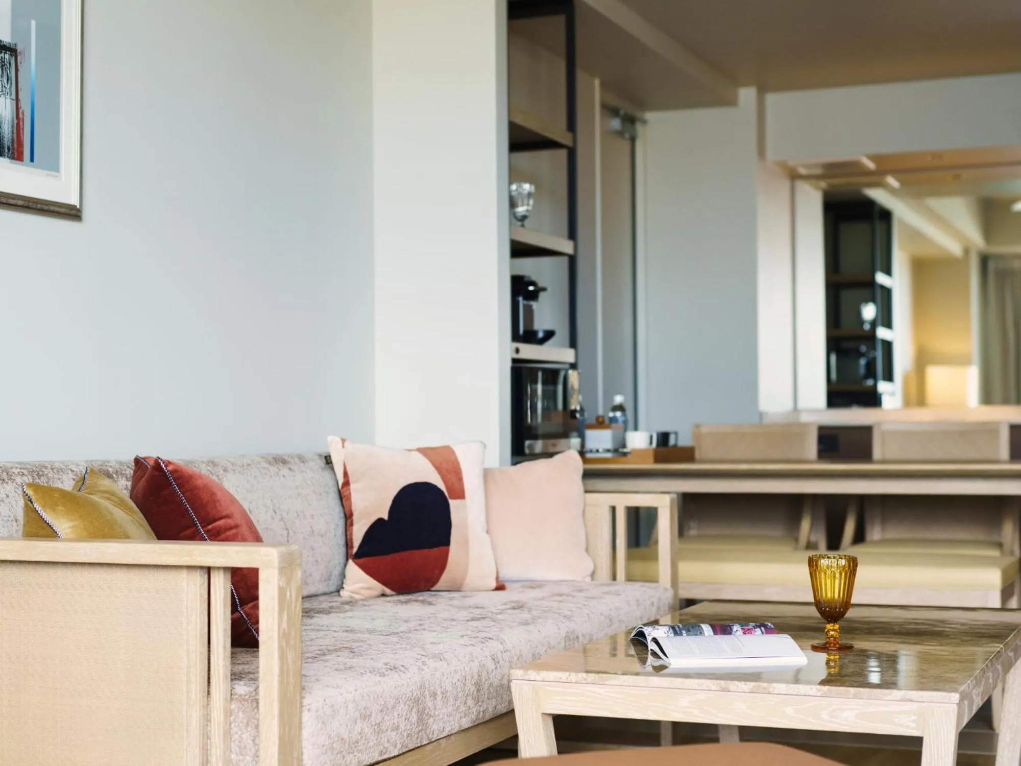 Living room in MB GALLERY CHATAN by THE TERRACE HOTELS