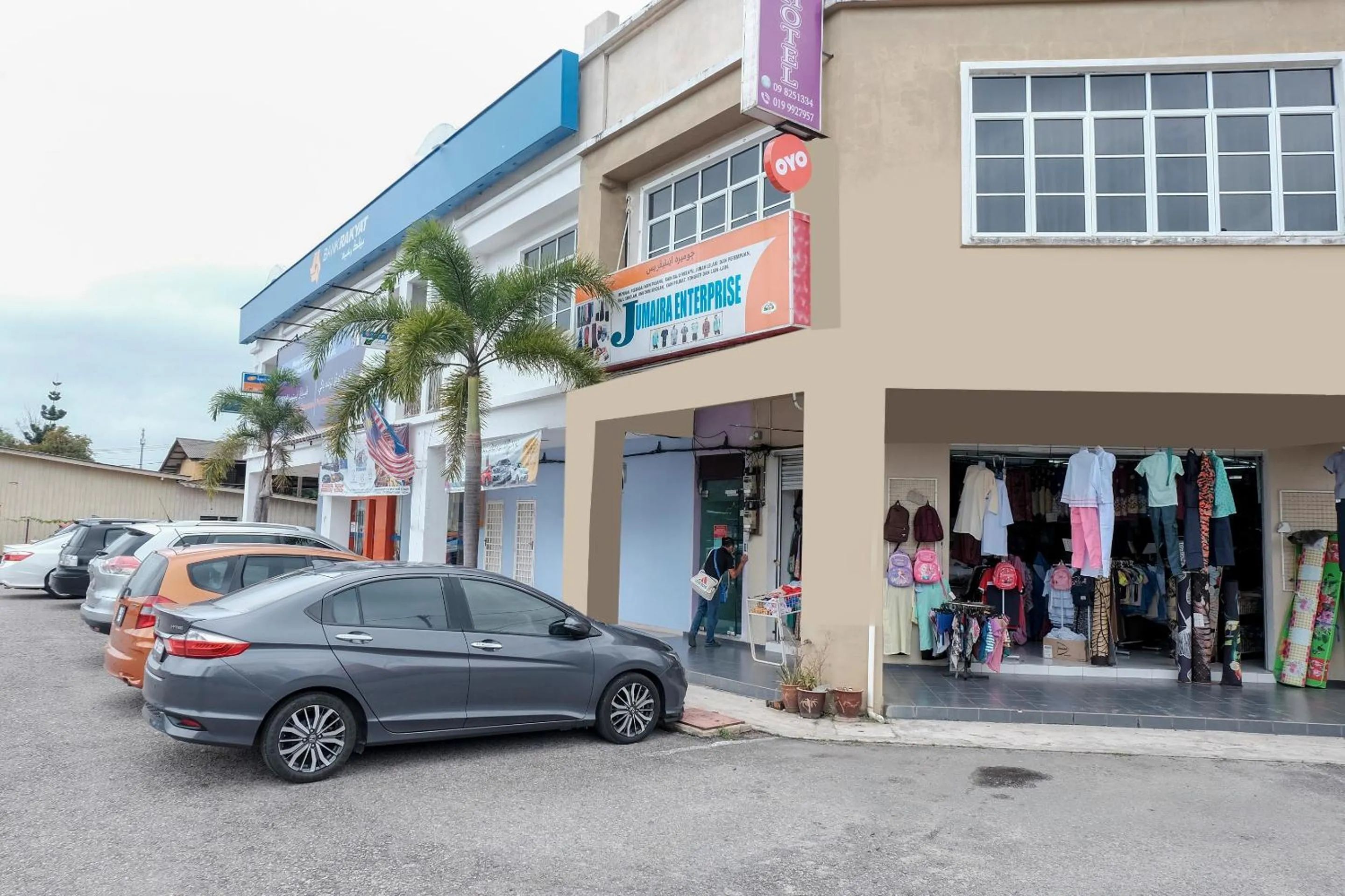 Facade/entrance in OYO 90180 Gemilang Hotel Kerteh