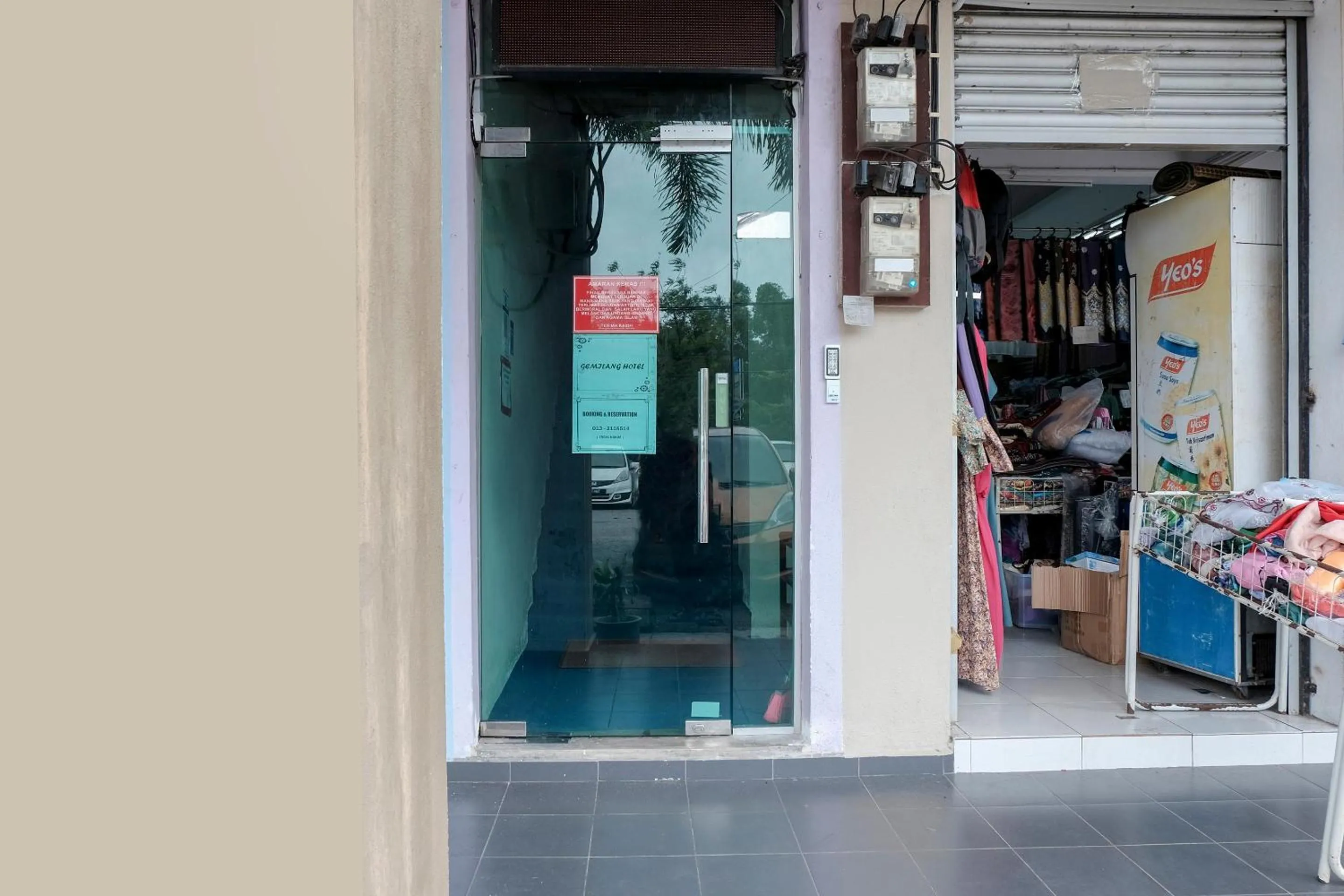 Facade/entrance in OYO 90180 Gemilang Hotel Kerteh