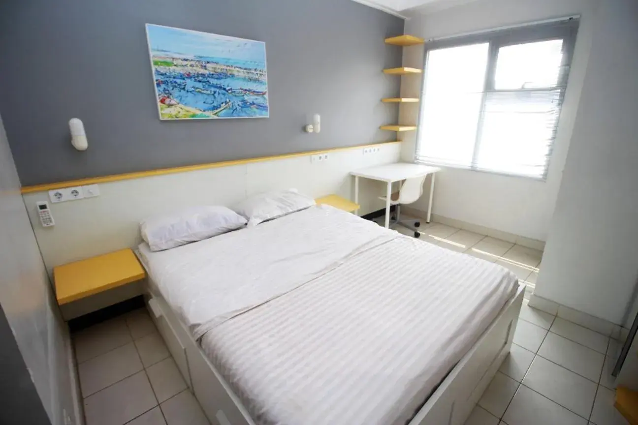 Easton Park Residence by Mustika Easton Park Residence by Mustika