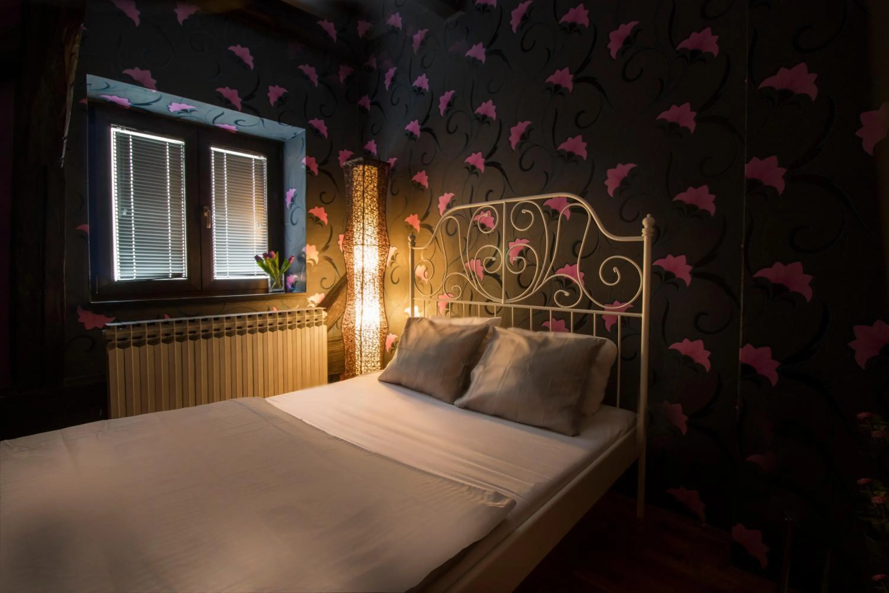 Bed in Hostel Centar