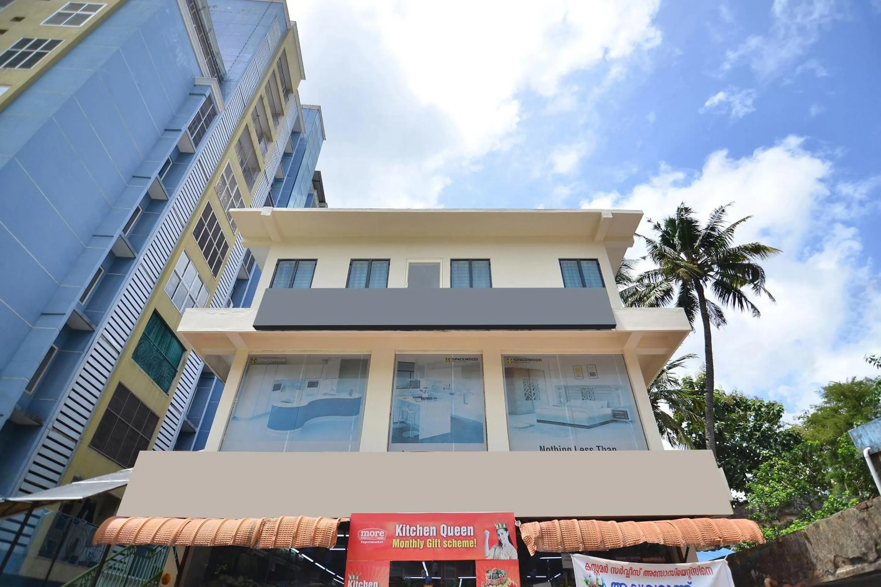 Facade/entrance in Hotel O Pop Tavern