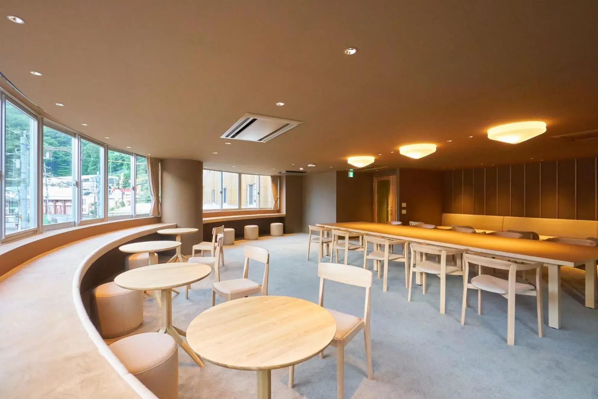 Lounge or bar in TAKAONE ACTIVITY&STAY Lounge or bar in TAKAONE ACTIVITY&STAY