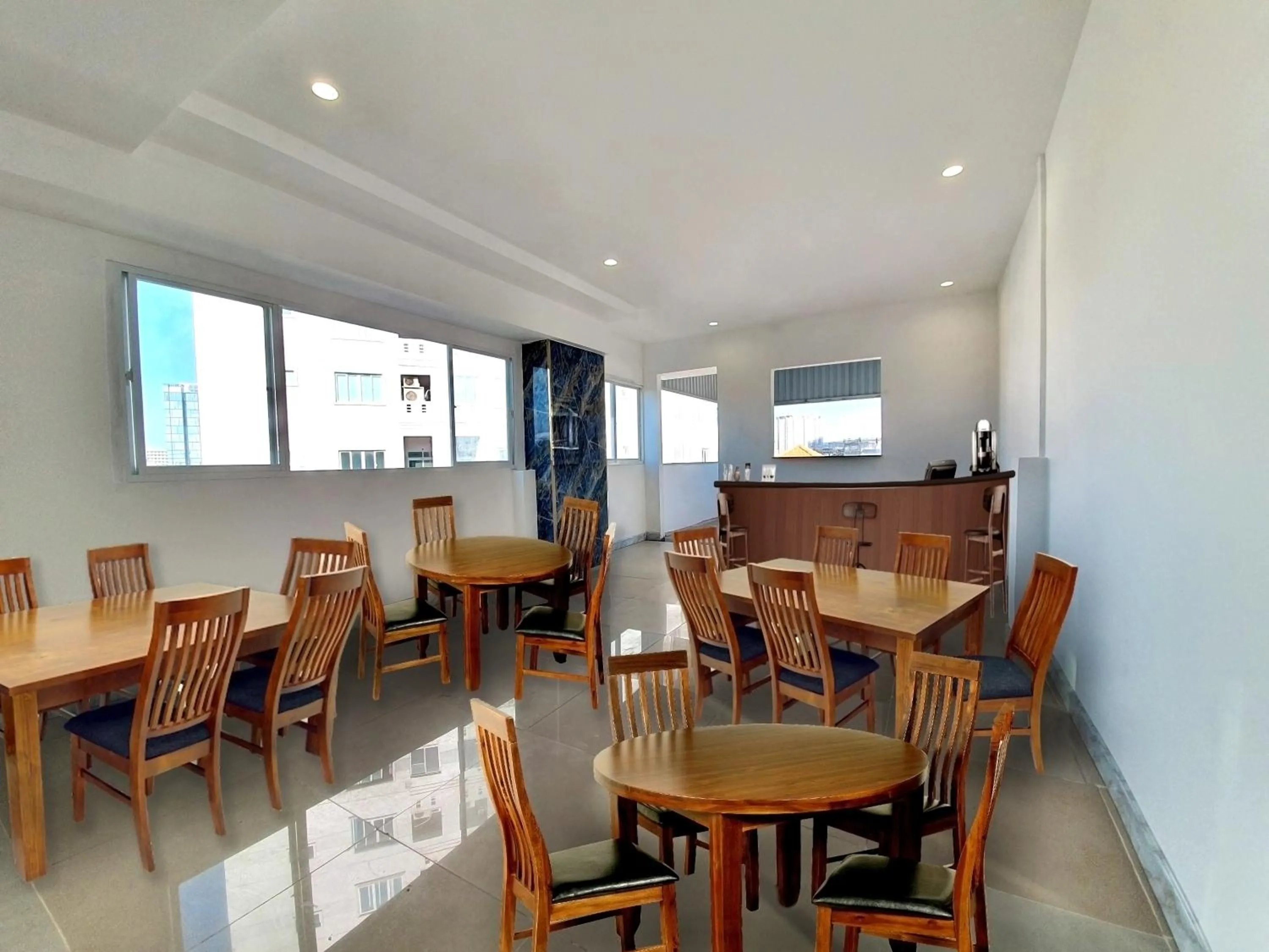 Restaurant/places to eat in Sogo Hotel Saigon