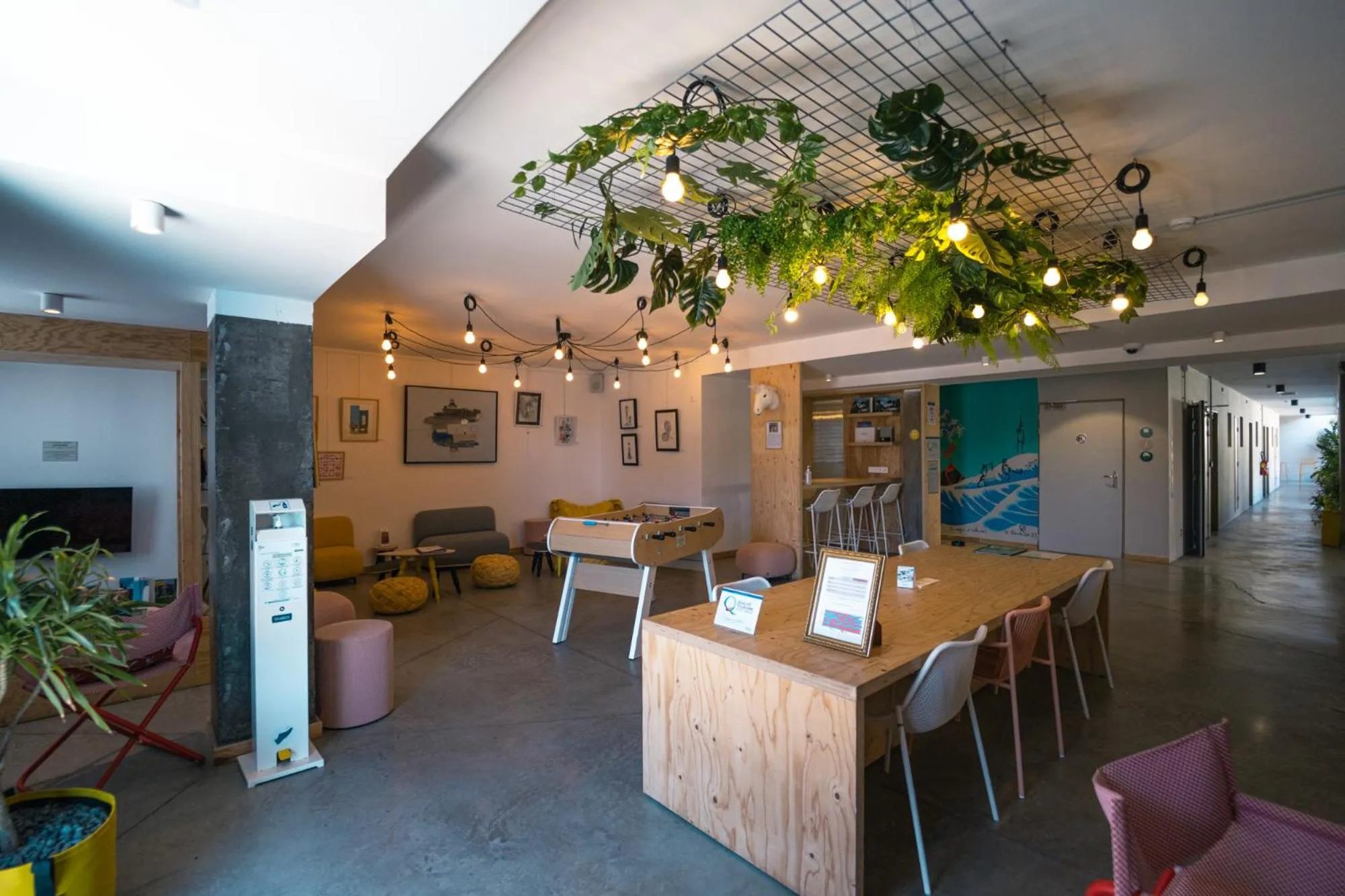 Lobby or reception in HÔTEL LE TERRE SAINTE