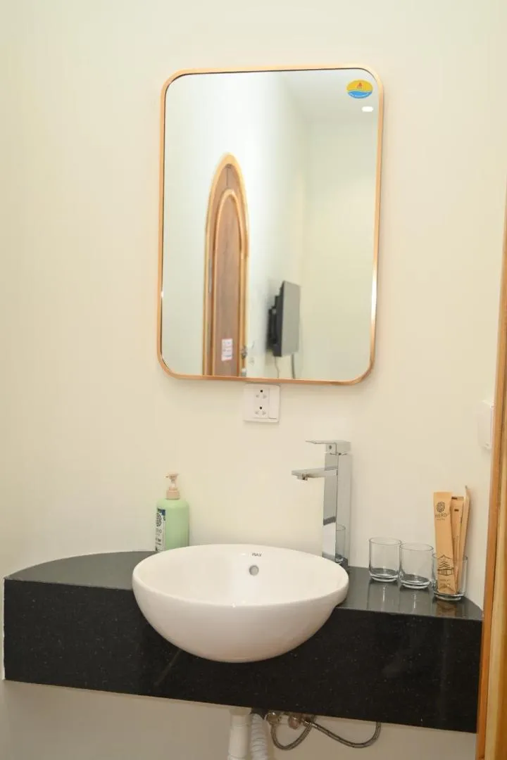 Hero Hostel & Billiards