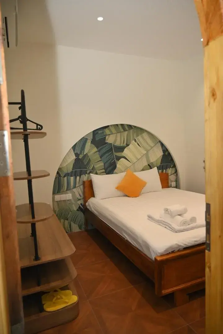 Bed in Hero Hostel & Billiards Bed in Hero Hostel & Billiards