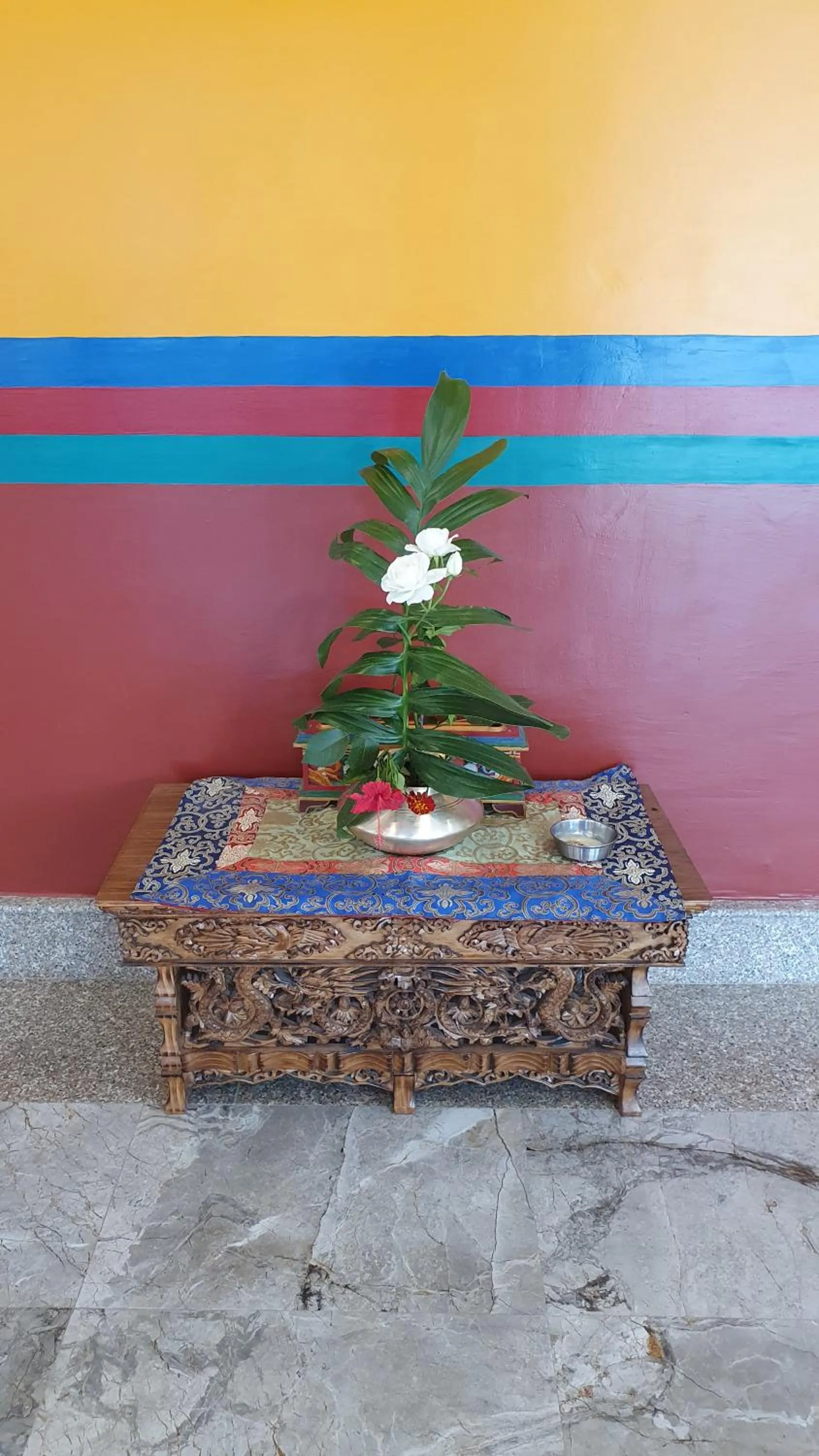 Lobby or reception in Nomadic Inn