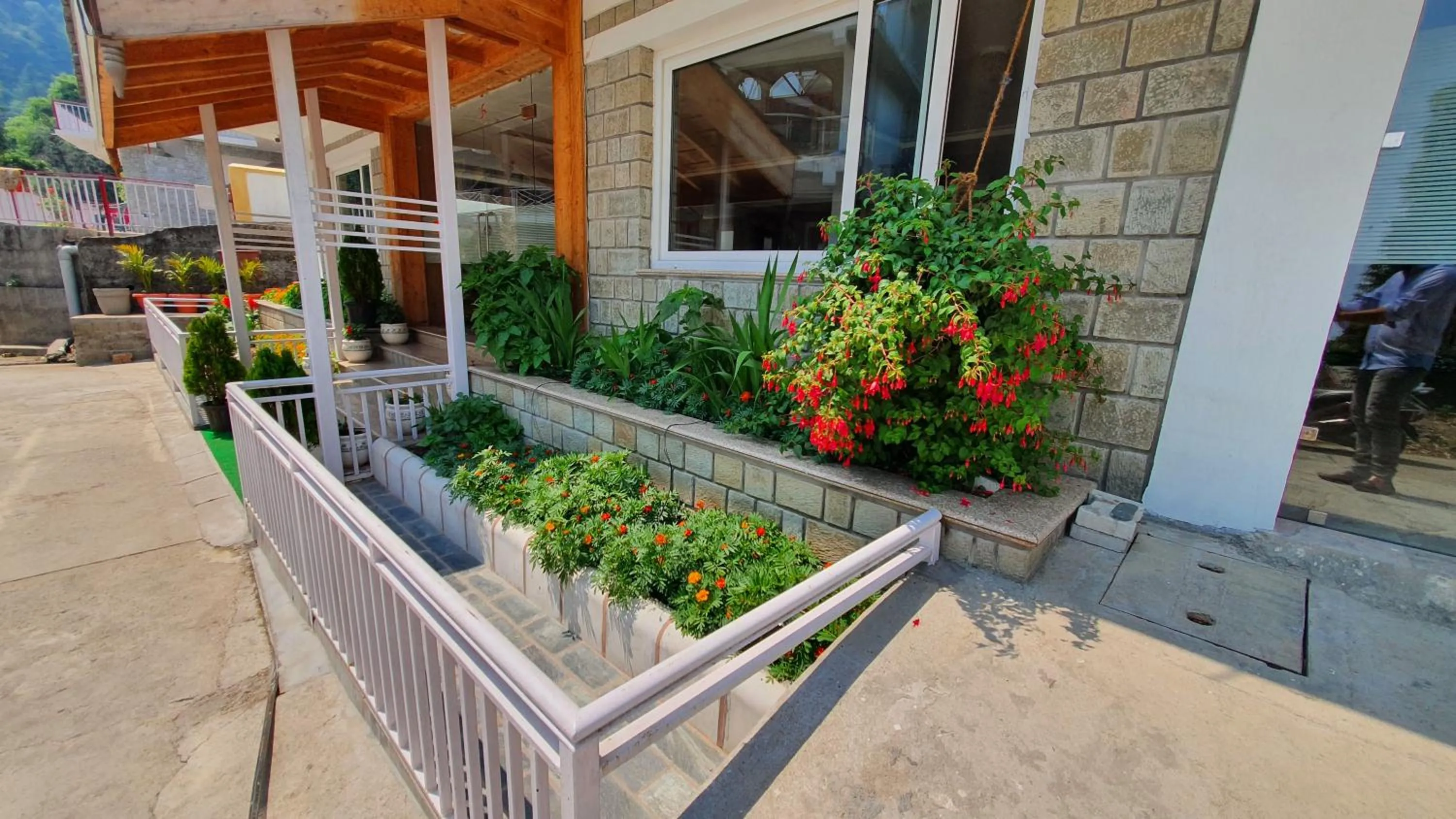 Garden in Nomadic Inn