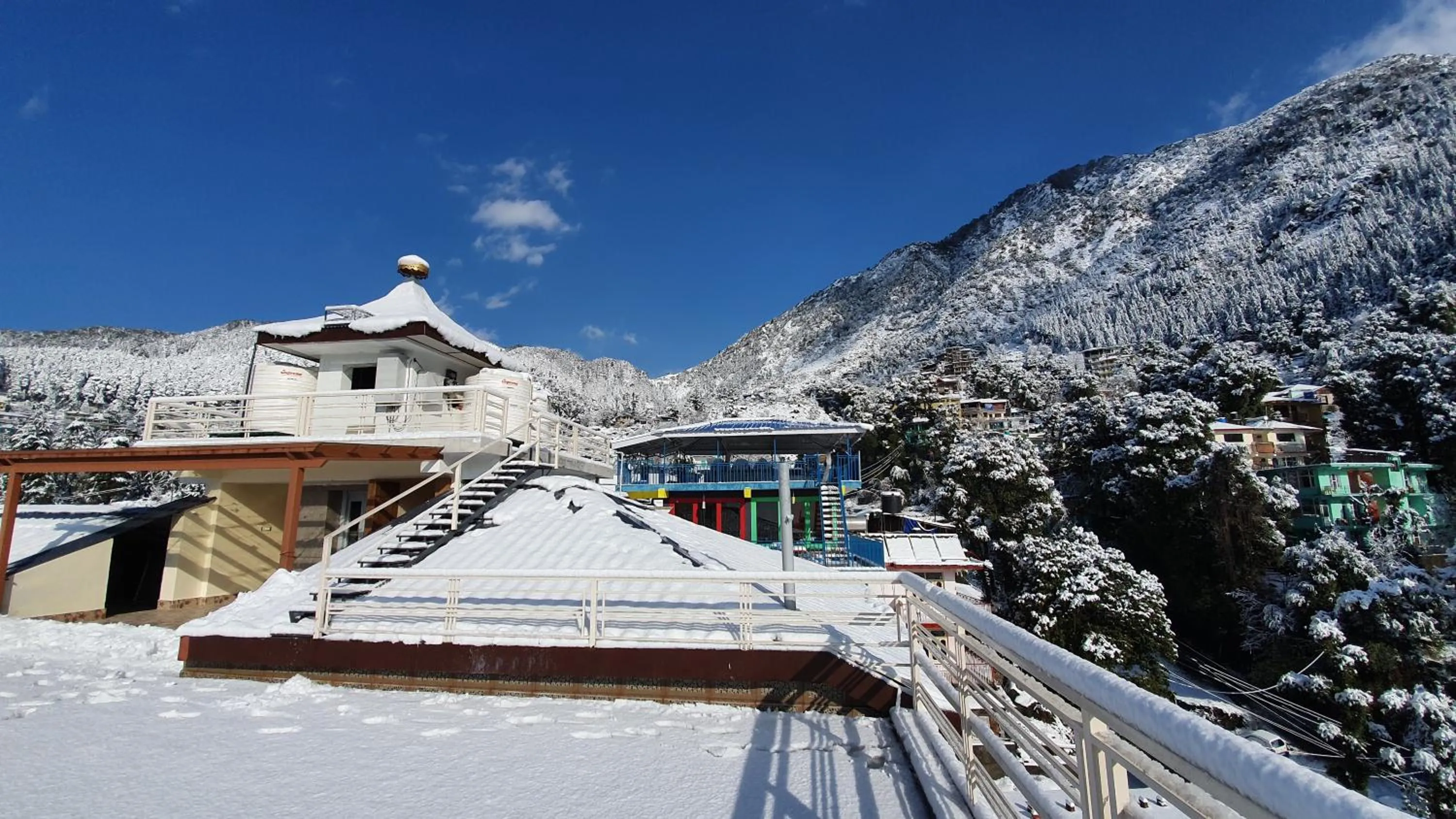 Mountain view in Nomadic Inn