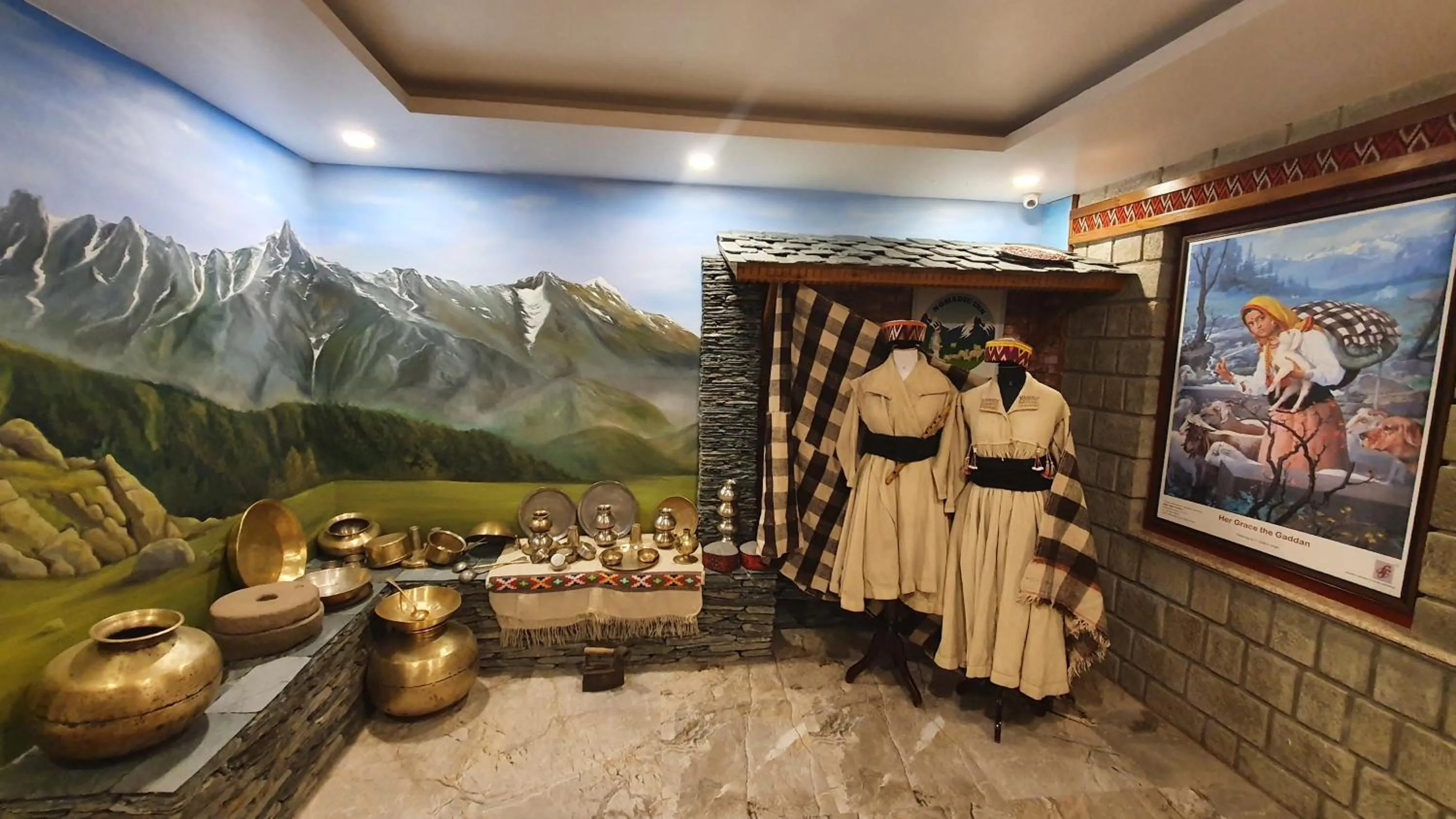 Decorative detail in Nomadic Inn