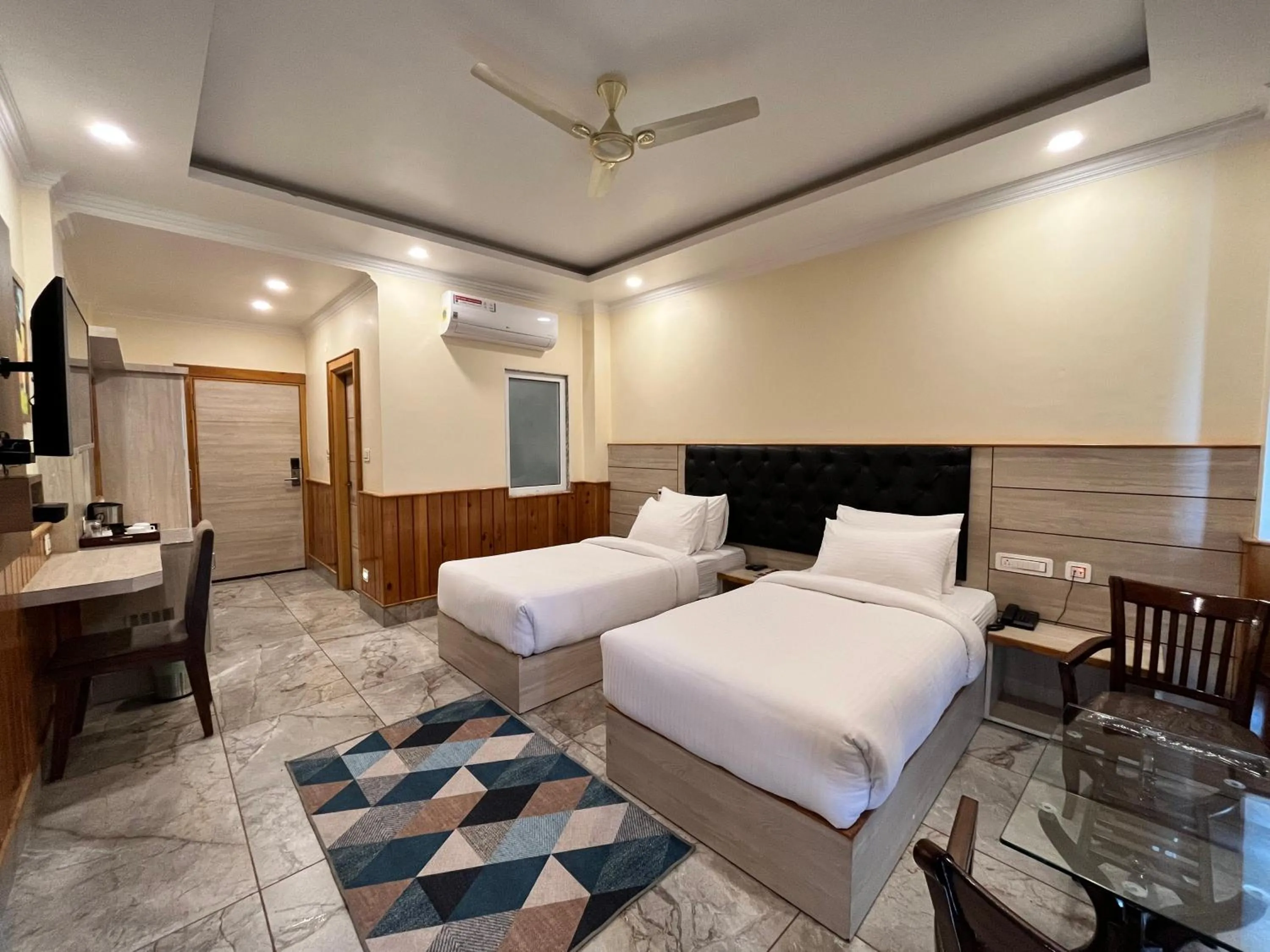 Bed in Nomadic Inn