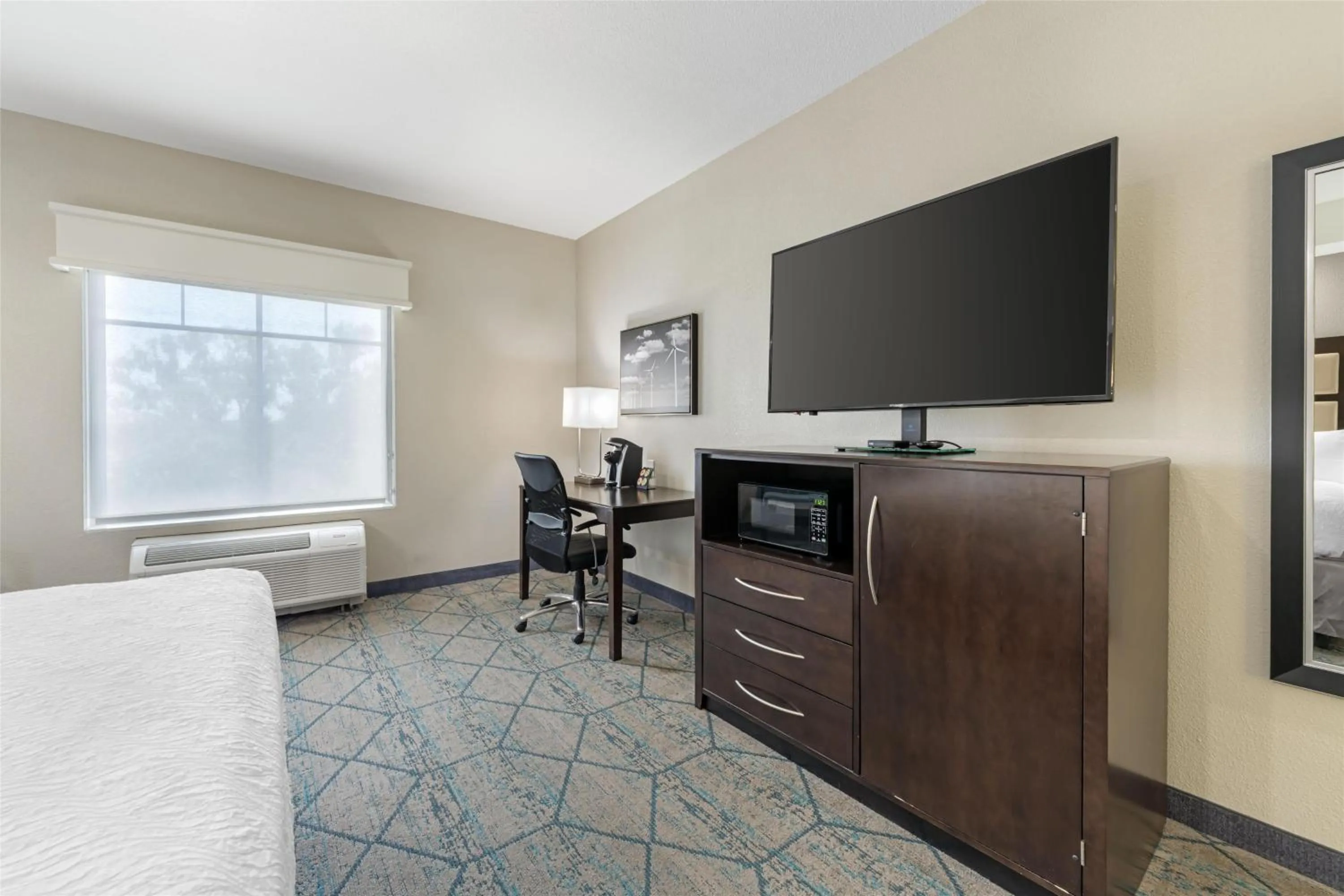 Bedroom in Best Western Plus McPherson