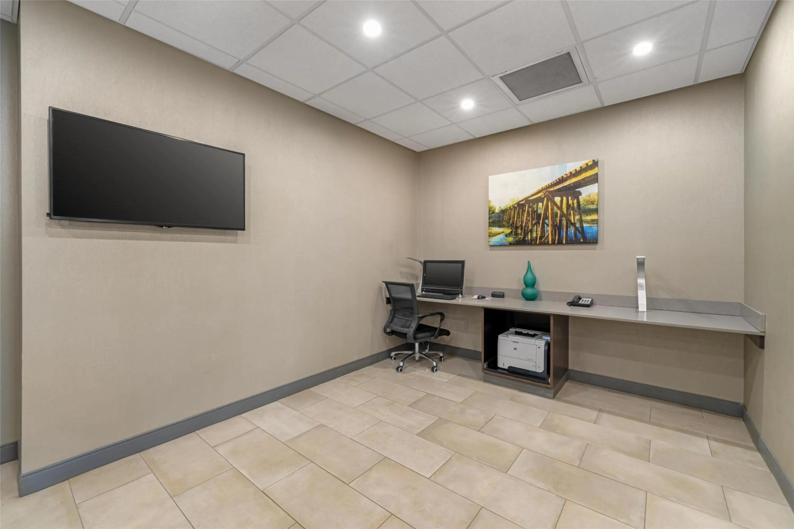 Business facilities in Best Western Plus McPherson