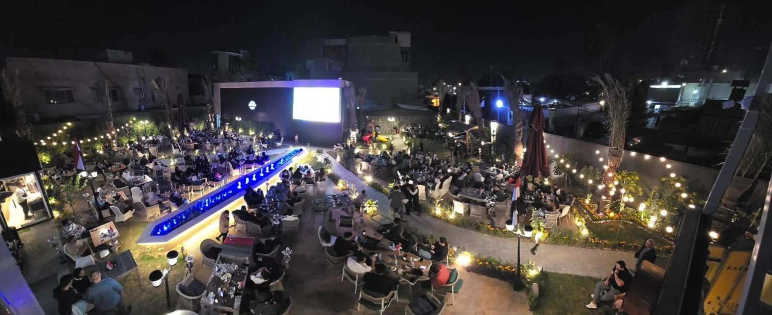 Restaurant/places to eat in Coral Baghdad Hotel