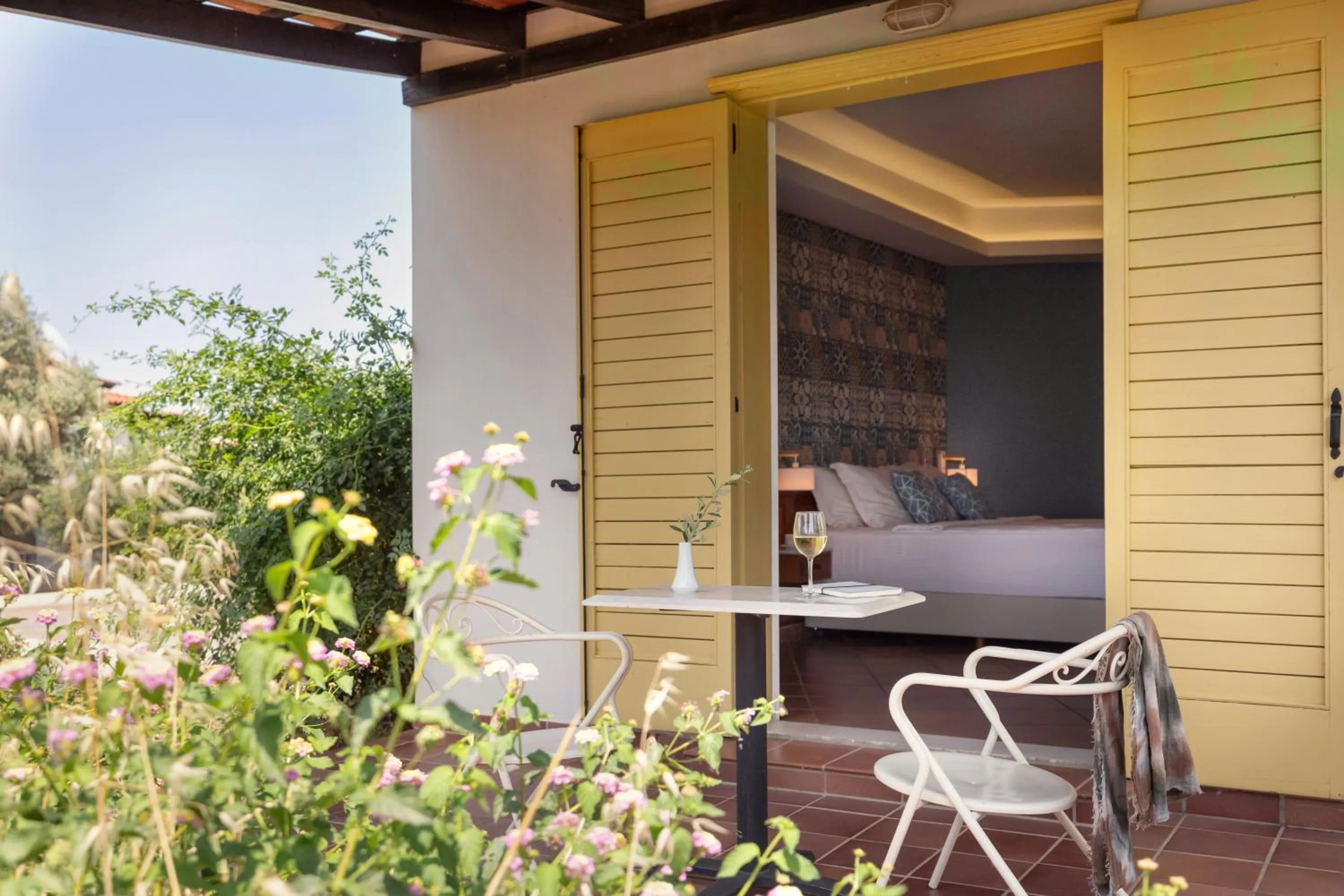 Seating area in Zeus Eretria Resort