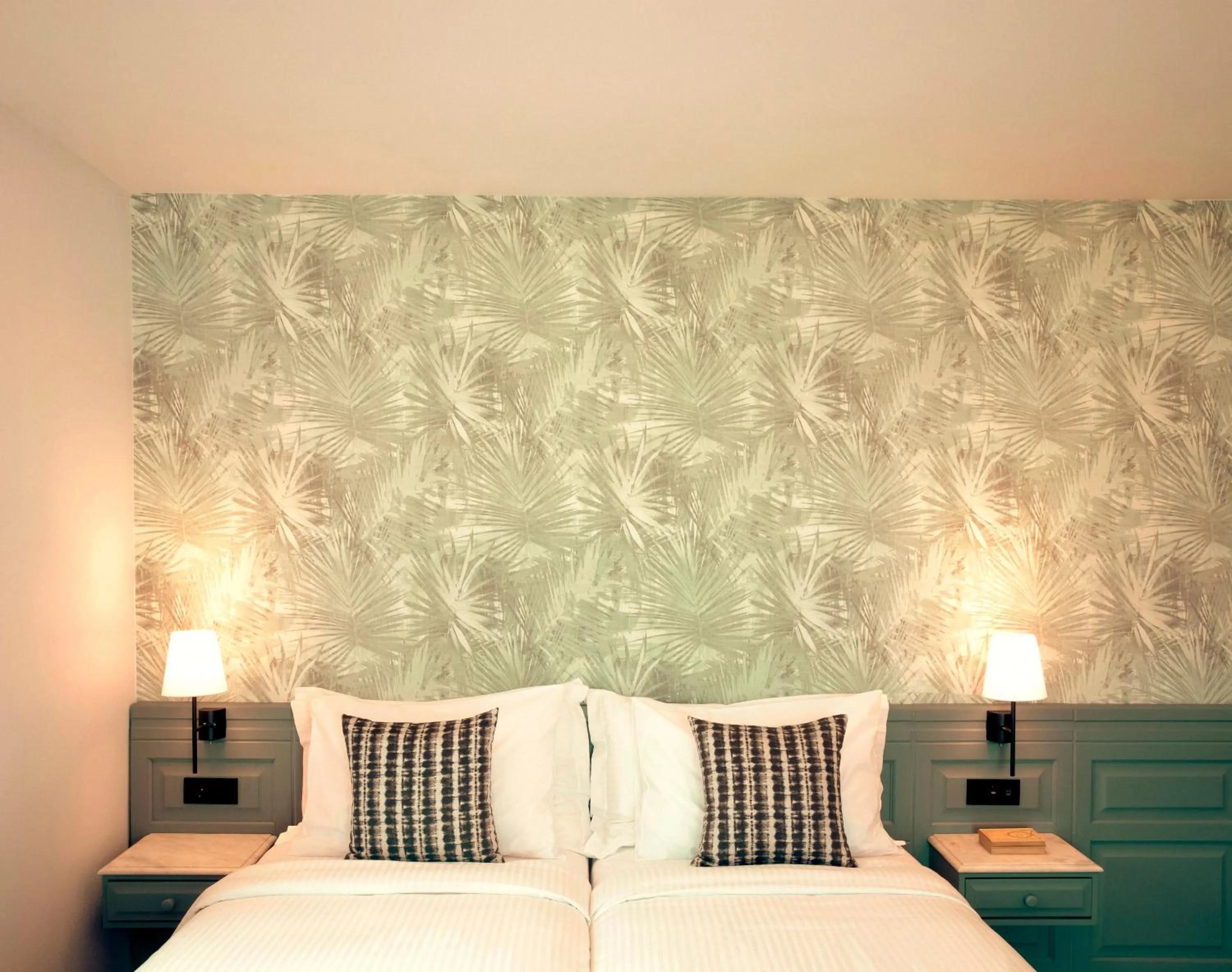 Bed in Zeus Eretria Resort