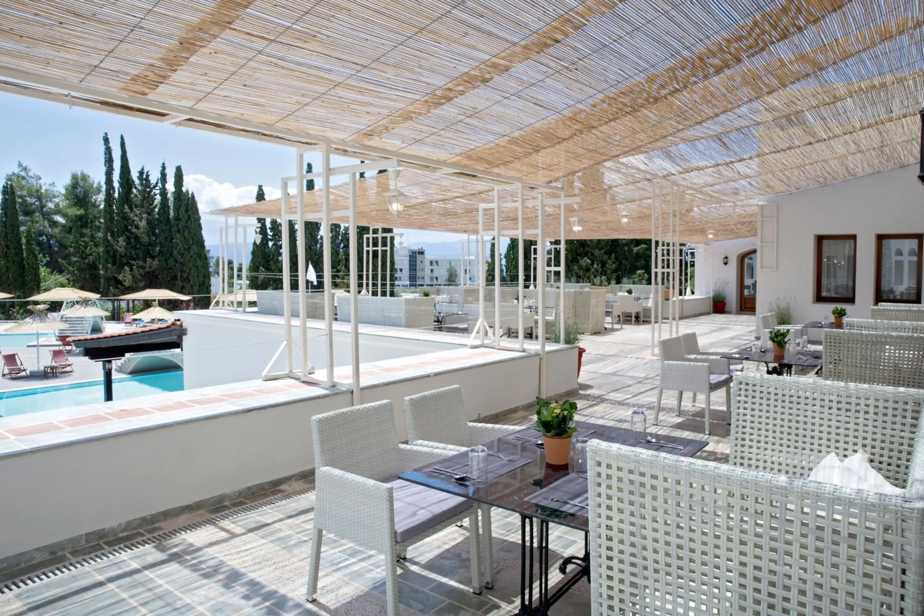 Restaurant/places to eat in Eretria Hotel & Spa Resort Restaurant/places to eat in Eretria Hotel & Spa Resort