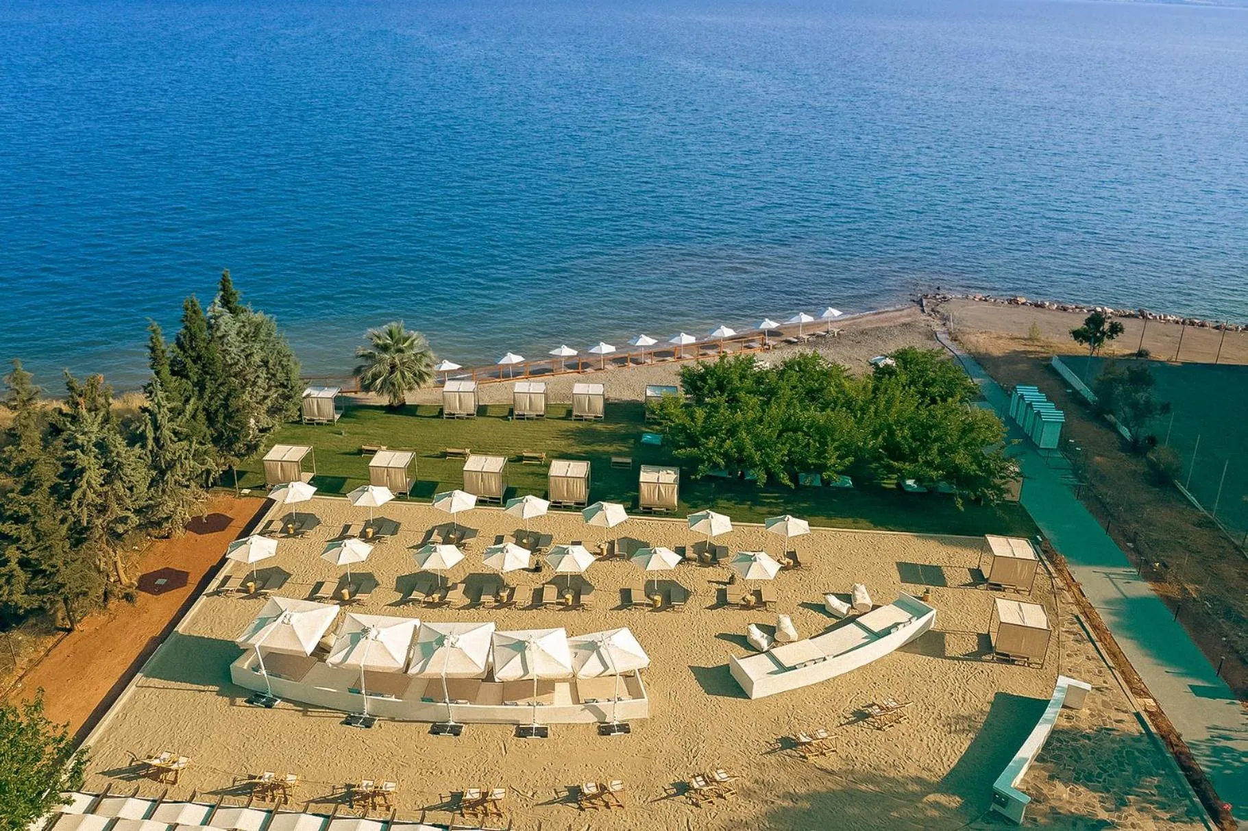 Zeus Eretria Resort