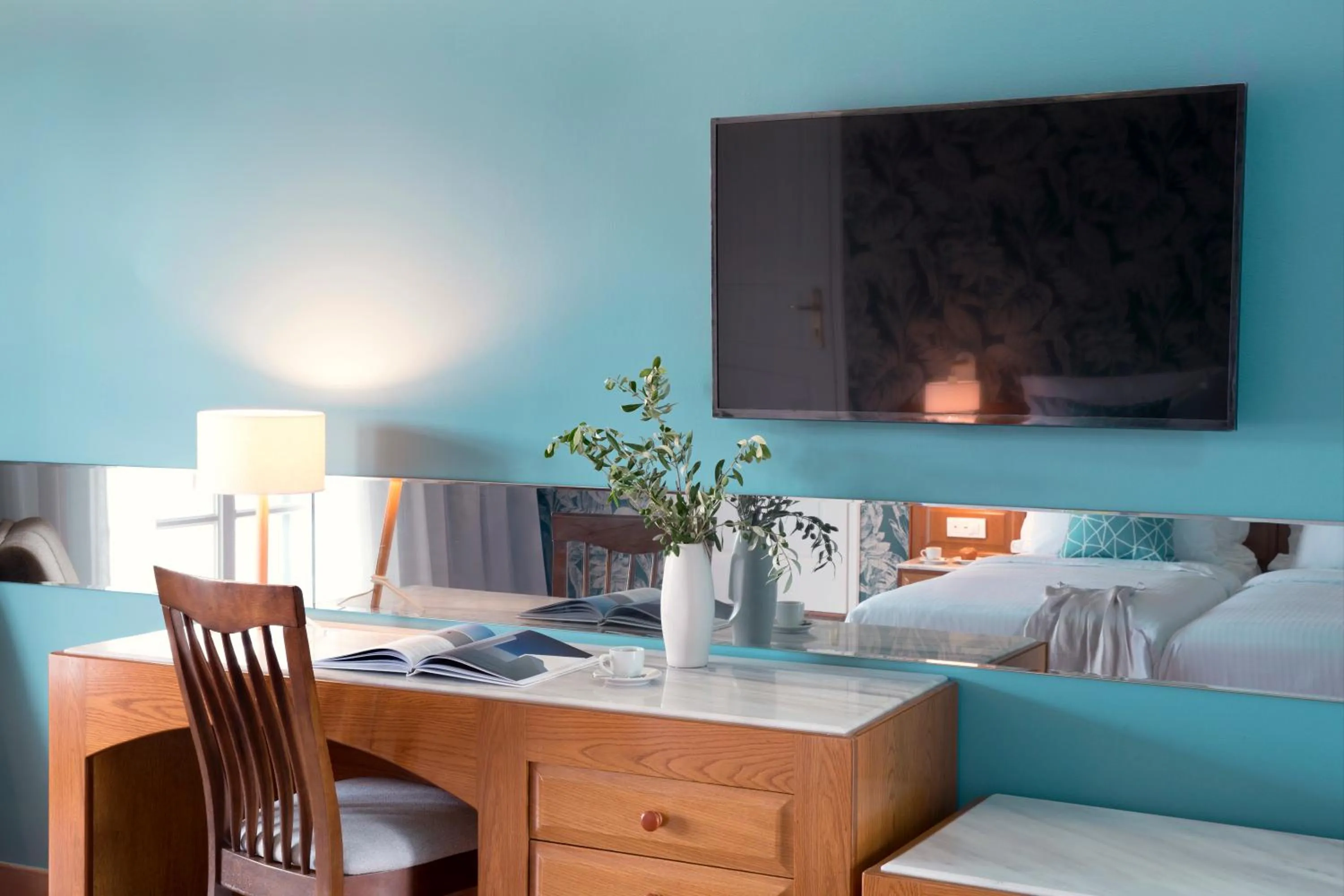 Seating area, Bed in Zeus Eretria Resort