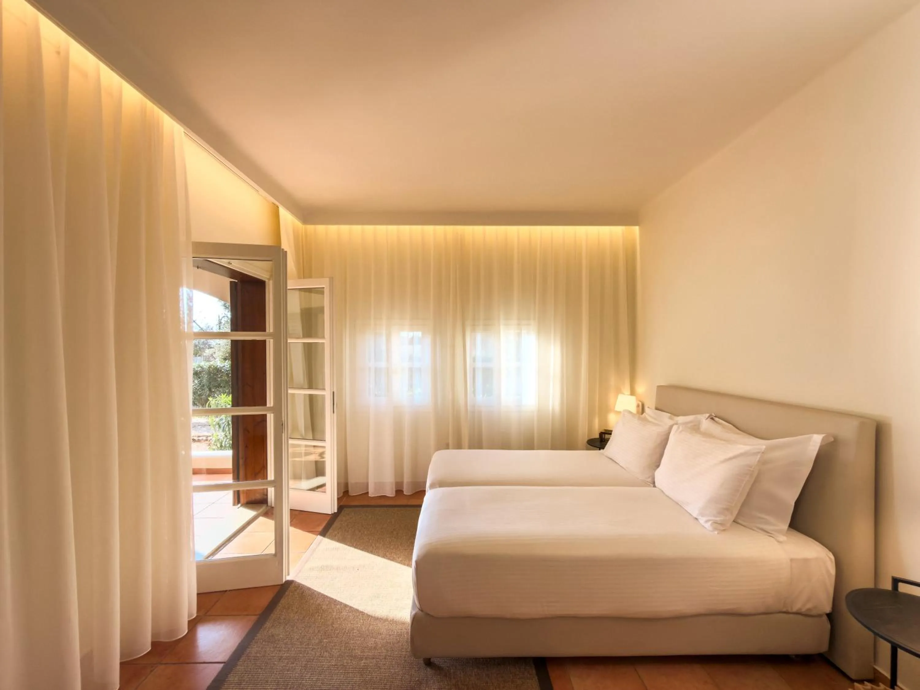 Bed in Zeus Eretria Resort