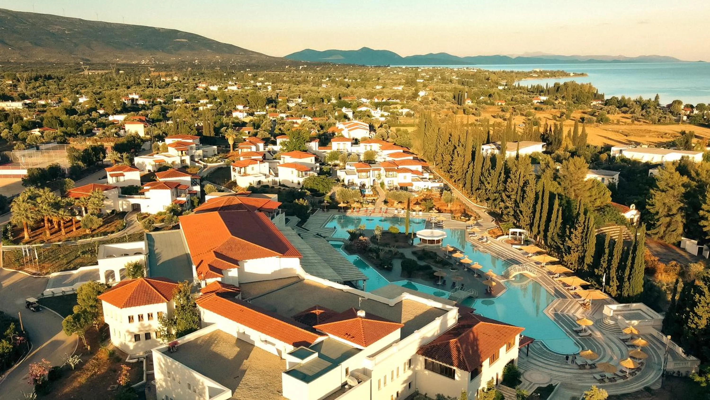 Zeus Eretria Resort