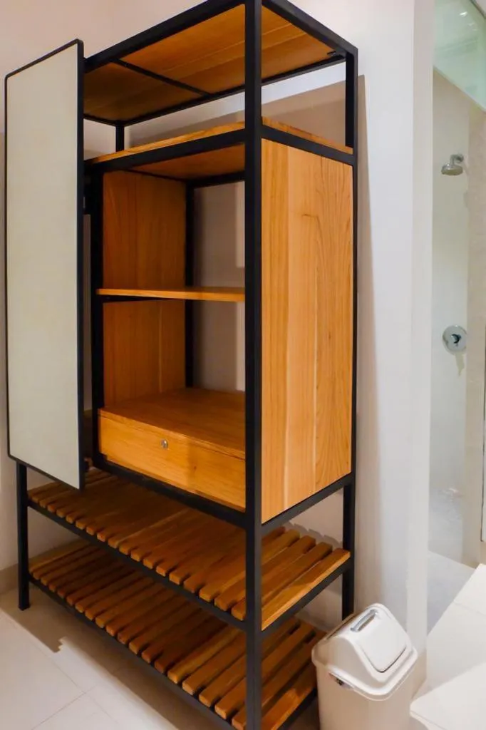 Bed in Tengah Tengah