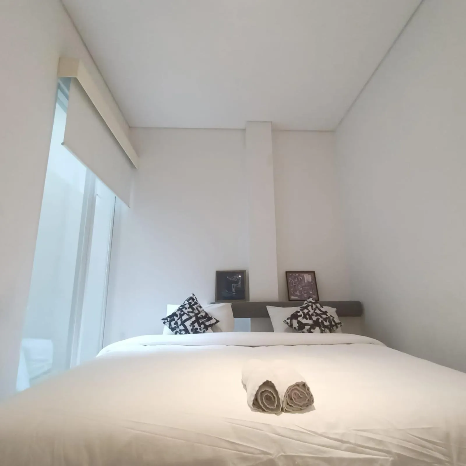 Bed in Tengah Tengah