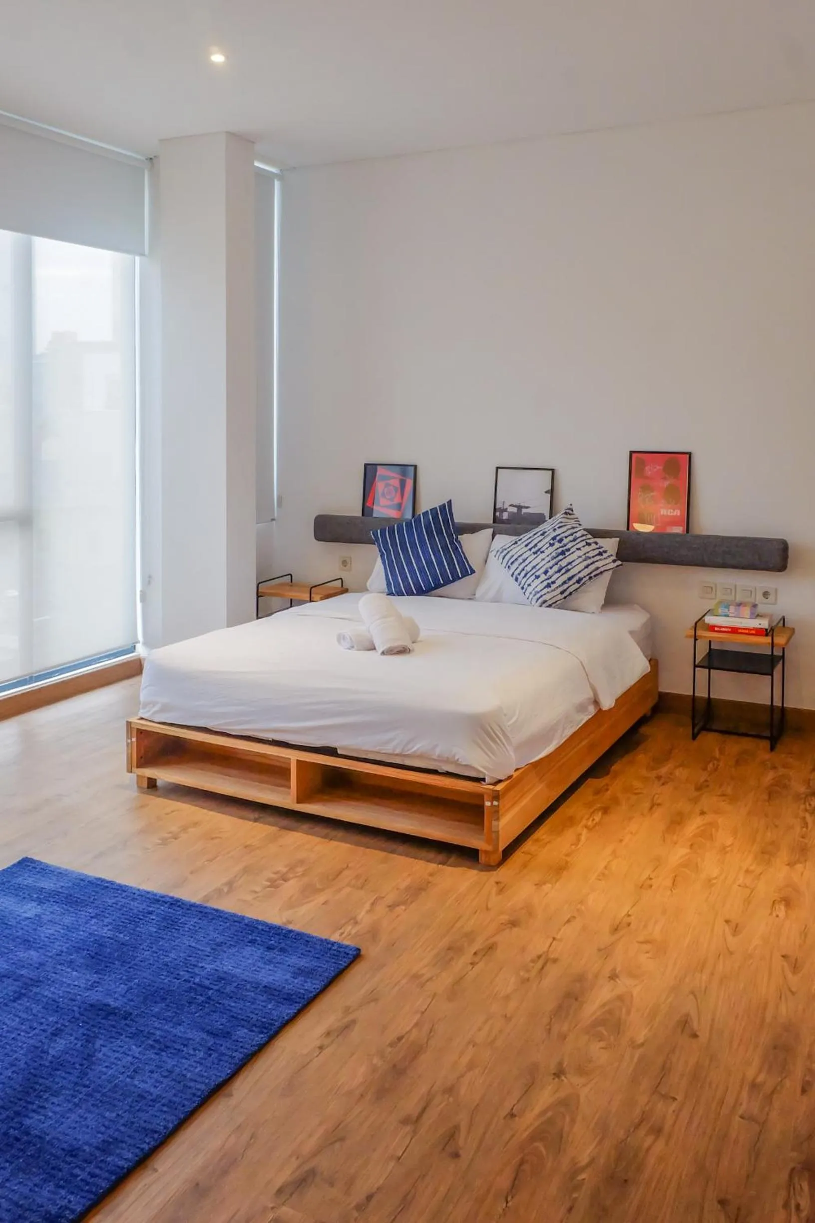 Bedroom, Bed in Tengah Tengah