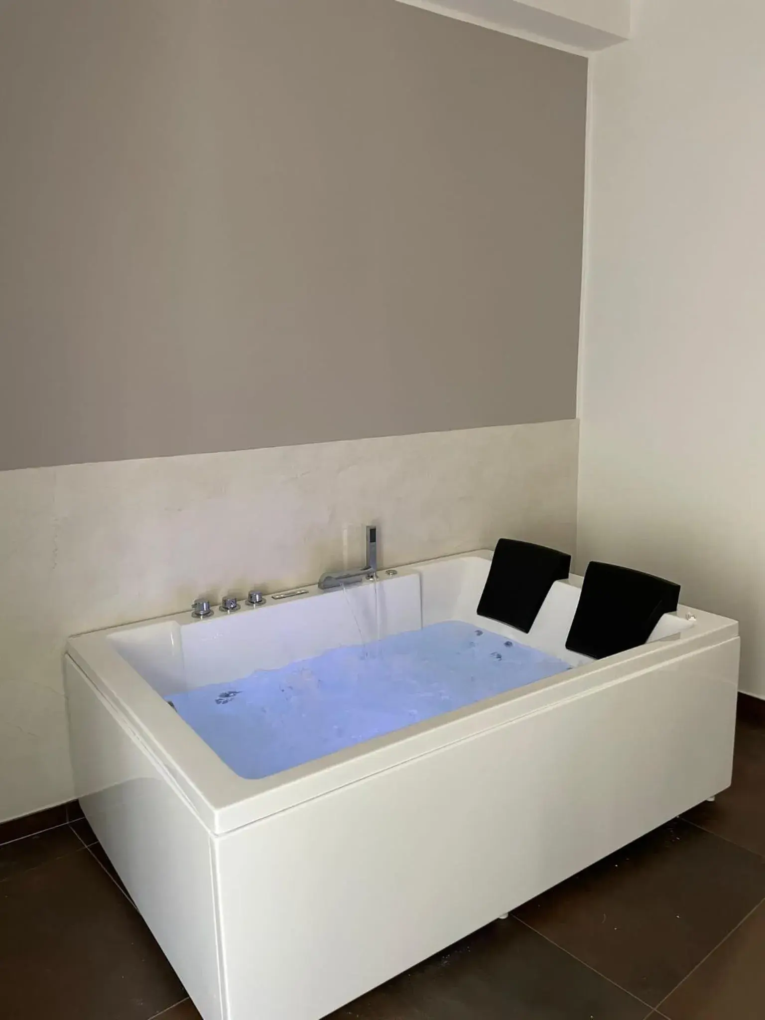 Double Room with Private Bathroom in Relais Petruzzelli Double Room with Private Bathroom in Relais Petruzzelli