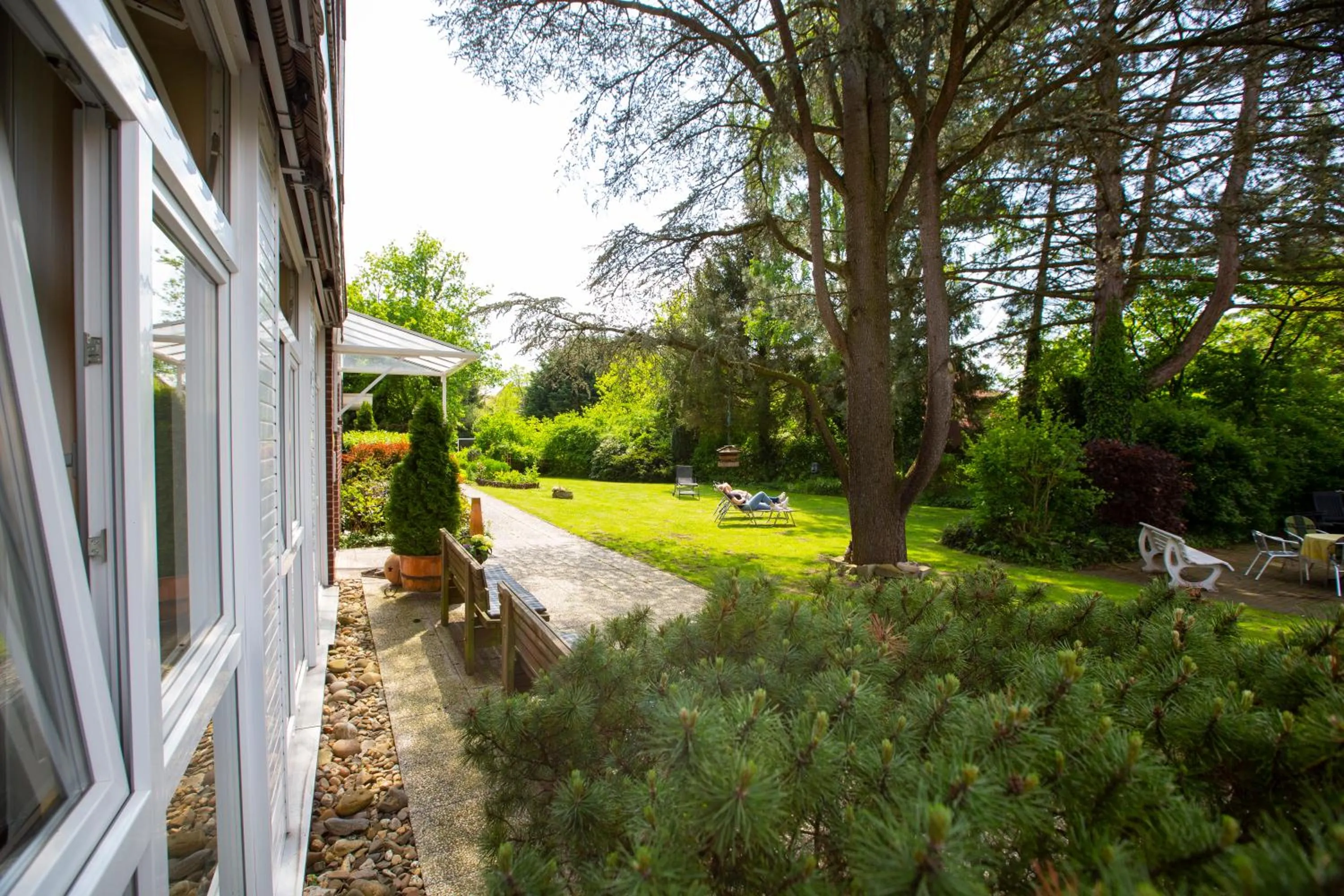 Garden in Hotel-Pension Haus Holtdirk