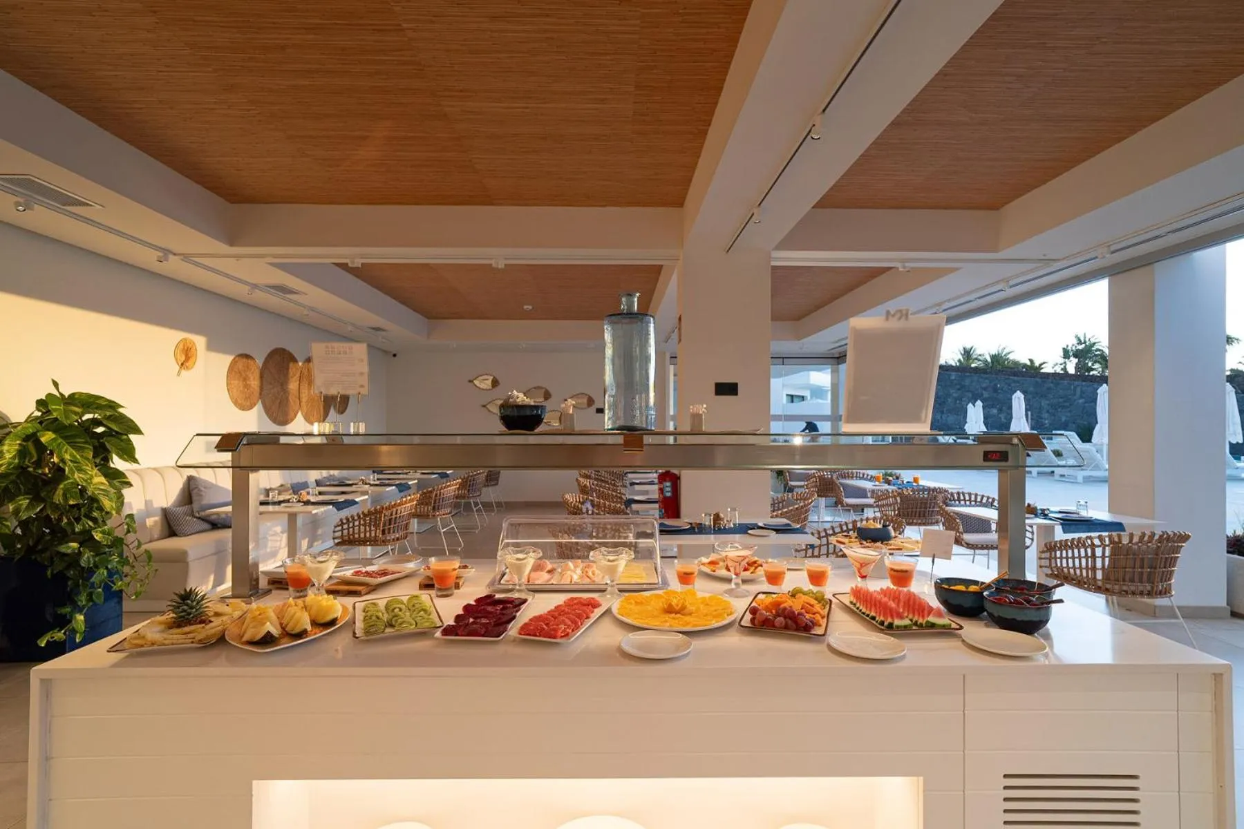 Restaurant/places to eat in Royal Marina Suites Boutique Hotel - Adults Only