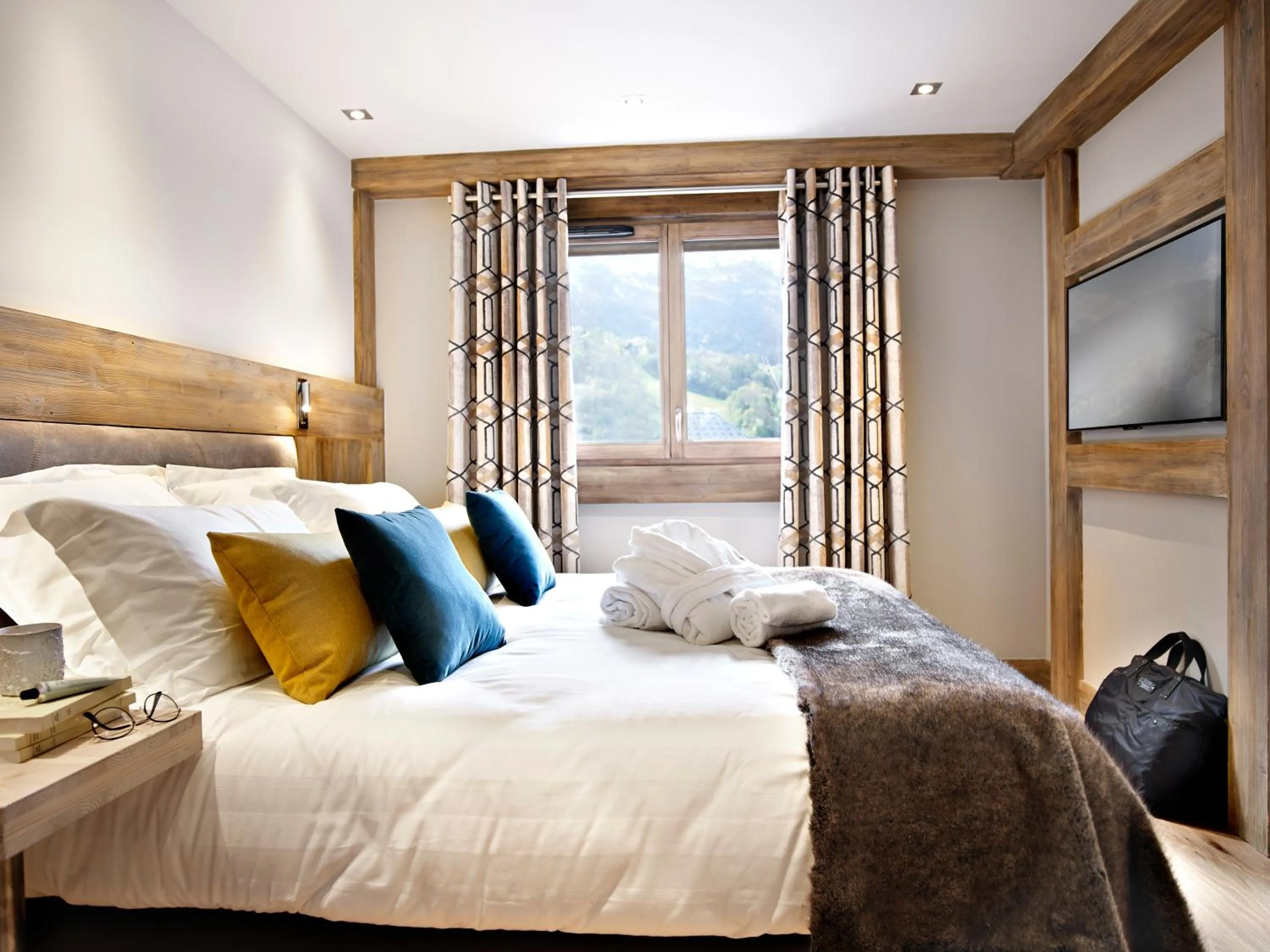 Bed in MGM Hôtels & Résidences - Résidence Chalets Laska