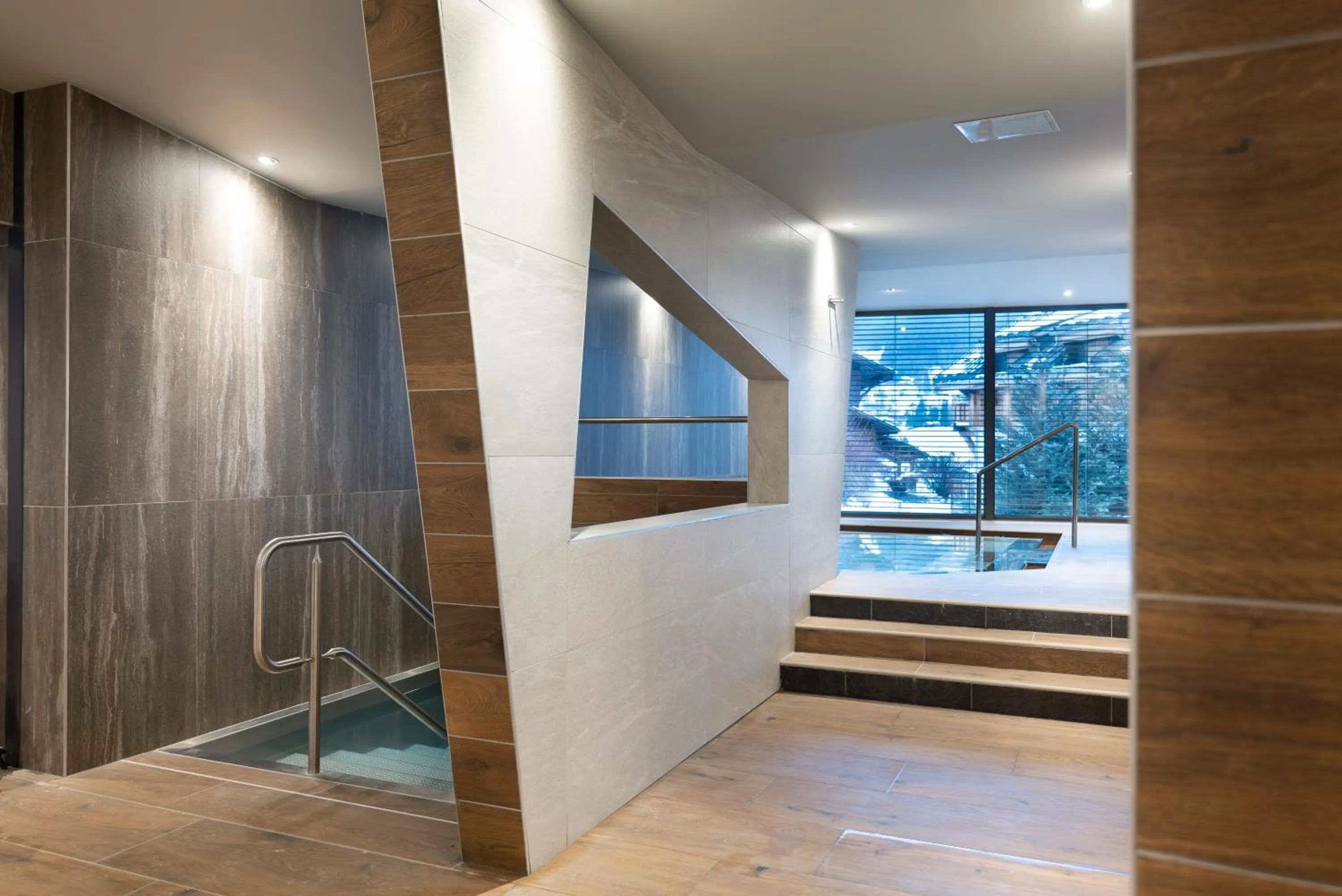 Swimming pool in MGM Hôtels & Résidences - Résidence Chalets Laska