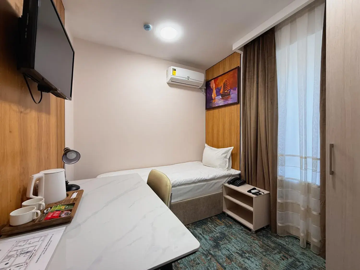 Single Room in Musafir Hotel Single Room in Musafir Hotel